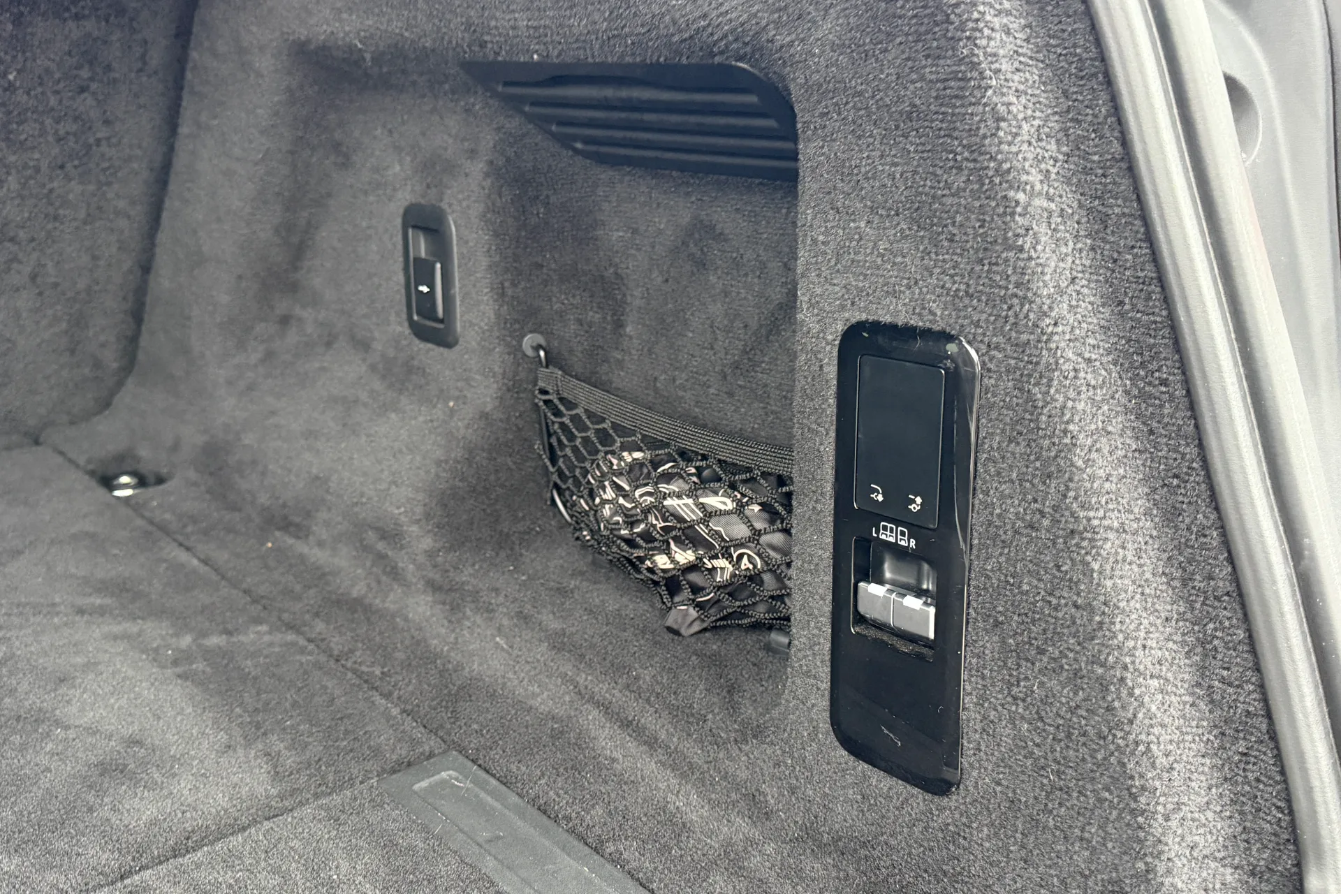 LAND ROVER RANGE ROVER SPORT thumbnail image number 33