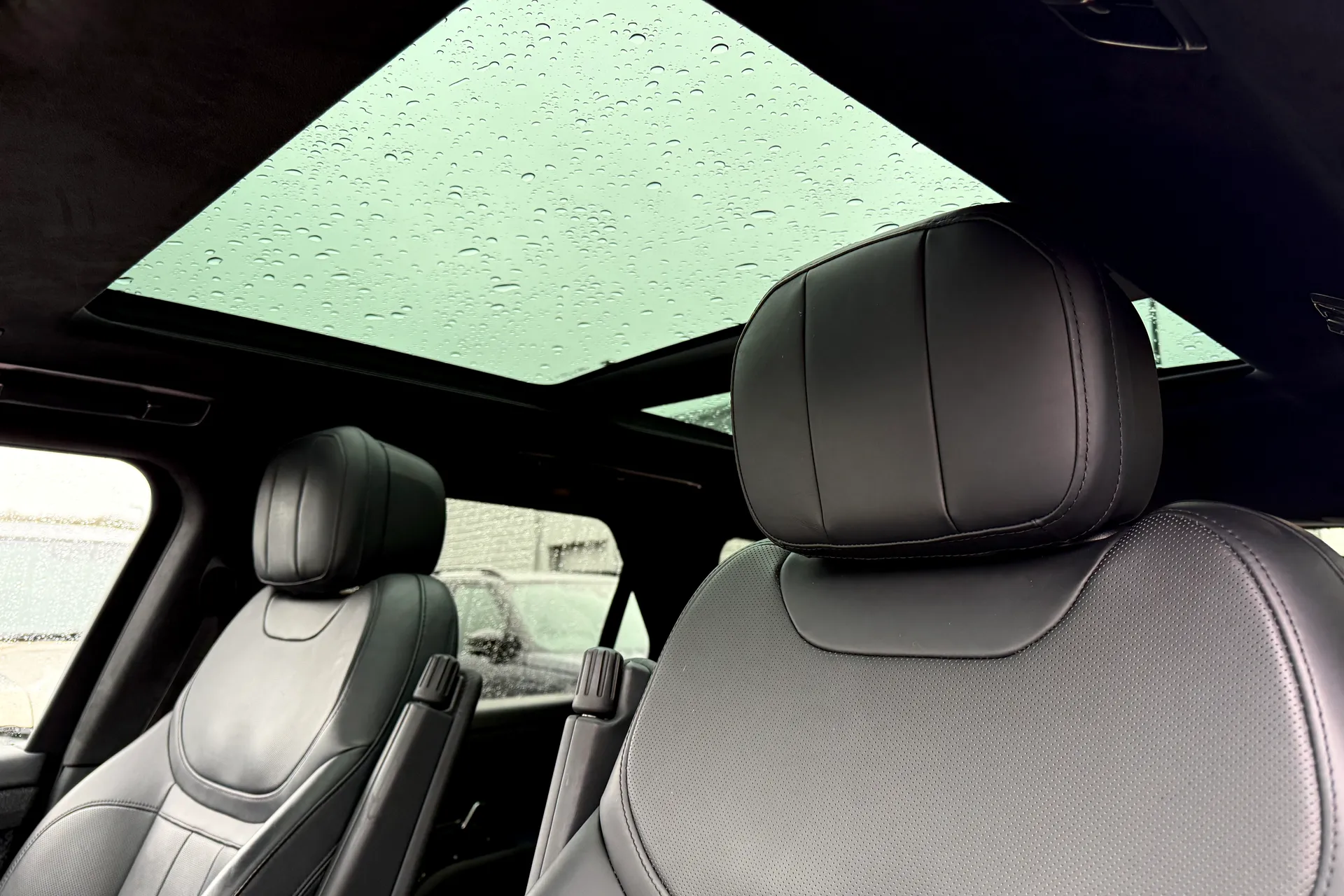 LAND ROVER RANGE ROVER SPORT thumbnail image number 4