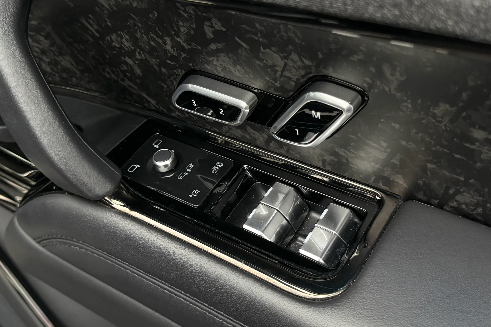 LAND ROVER RANGE ROVER SPORT thumbnail image number 52