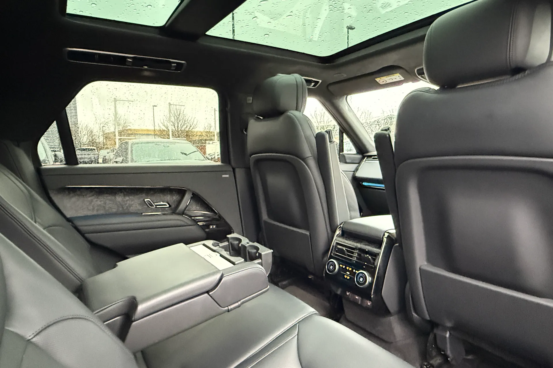 LAND ROVER RANGE ROVER SPORT thumbnail image number 37