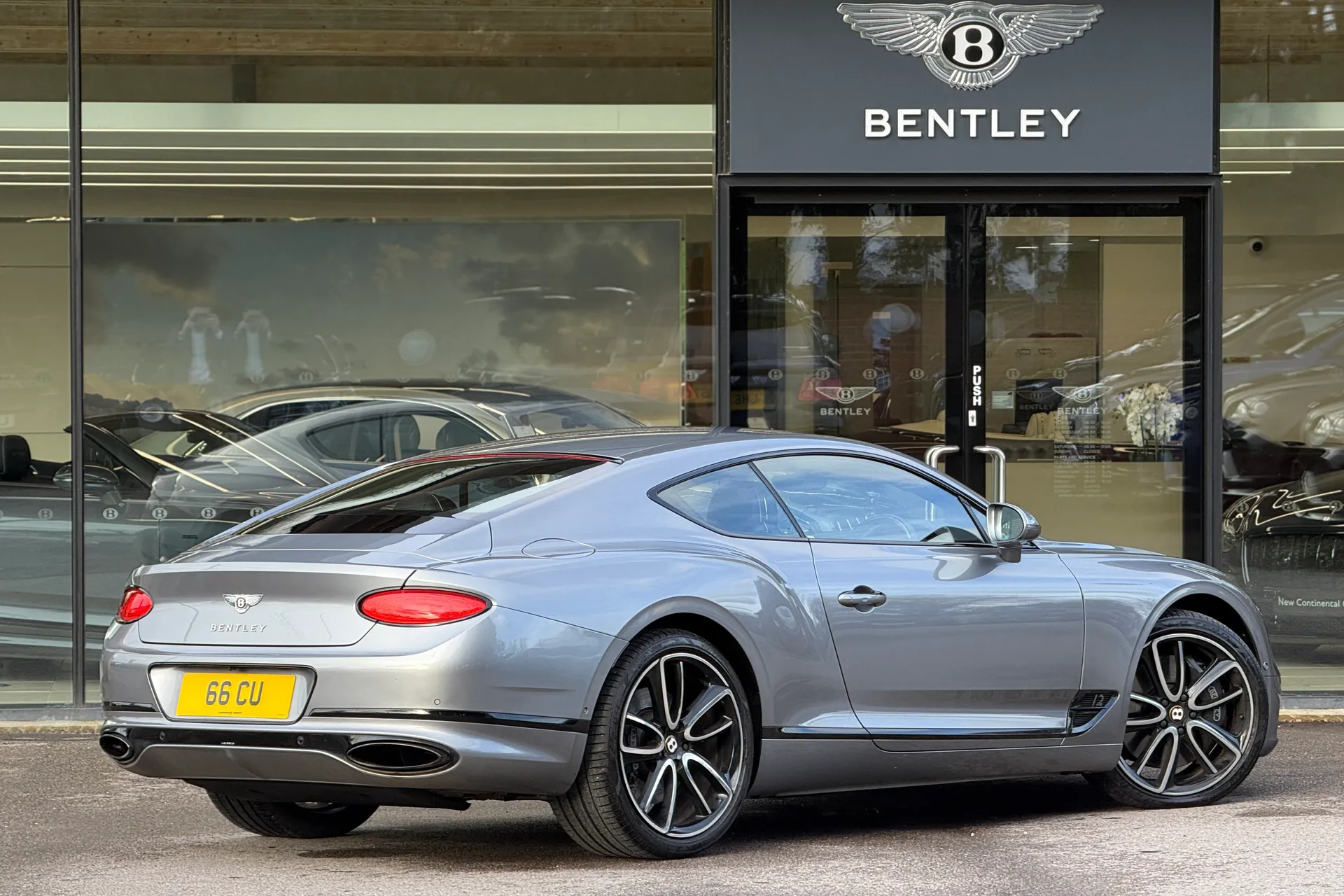 Bentley CONTINENTAL GT thumbnail image number 43