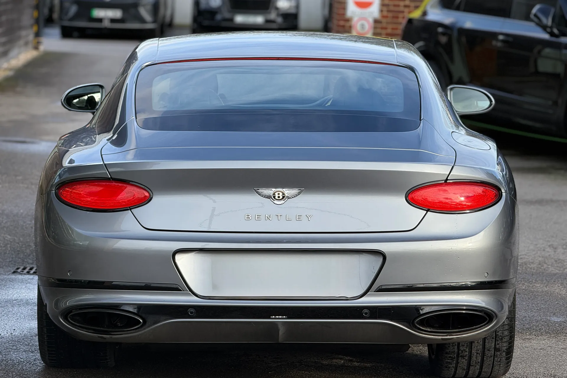 Bentley CONTINENTAL GT thumbnail image number 11