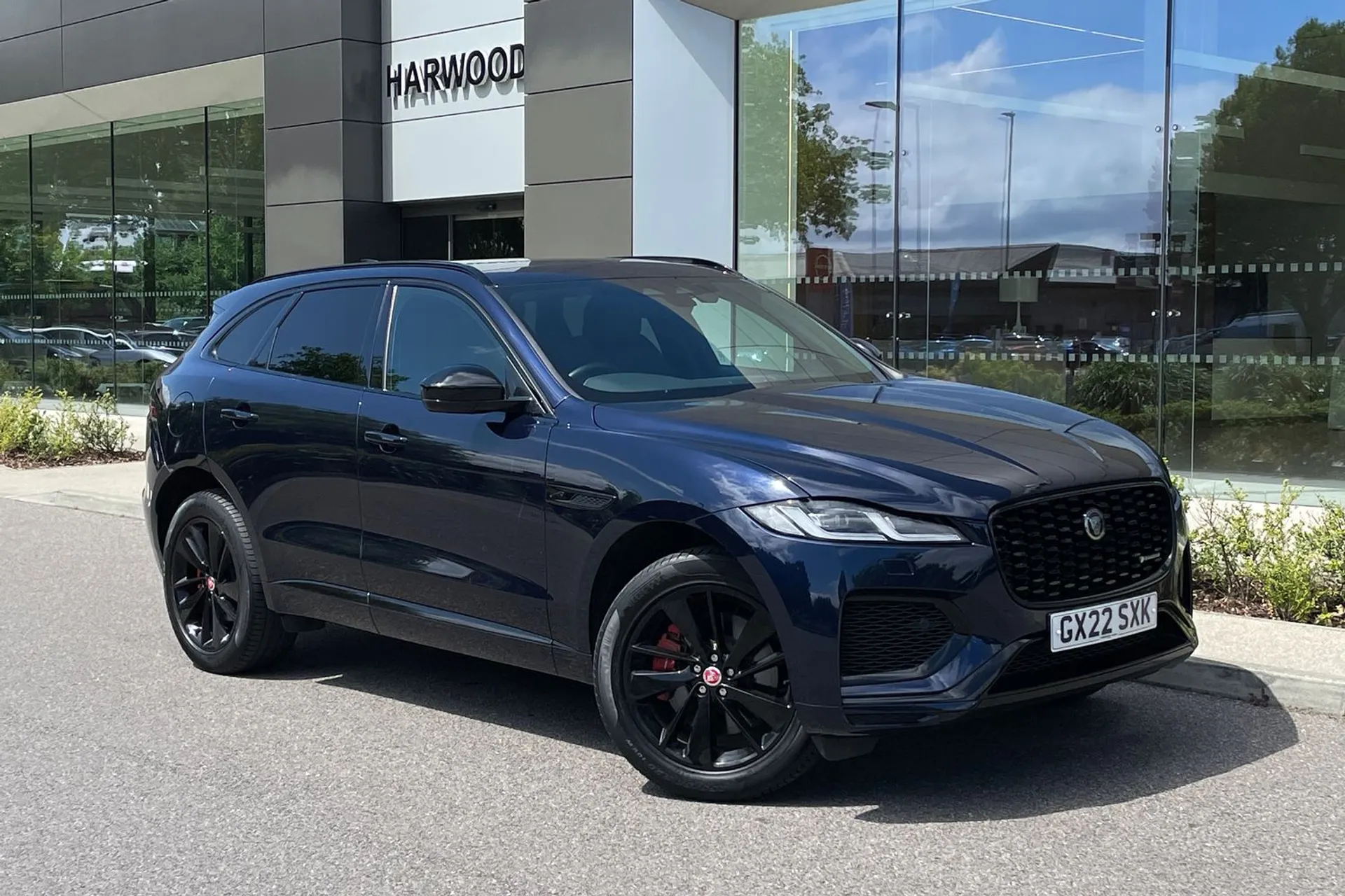 Jaguar F-PACE focused image