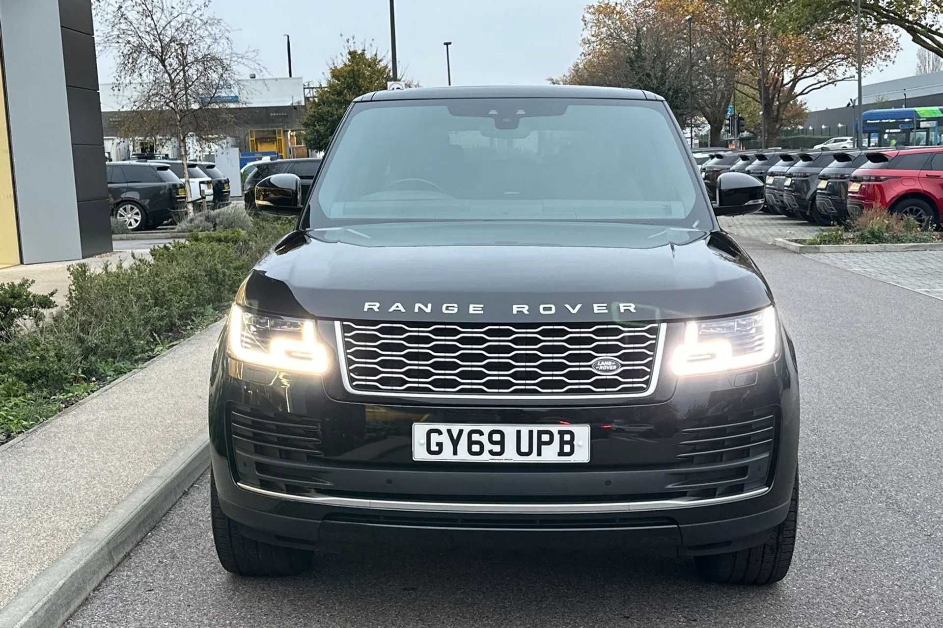 LAND ROVER RANGE ROVER thumbnail image number 20