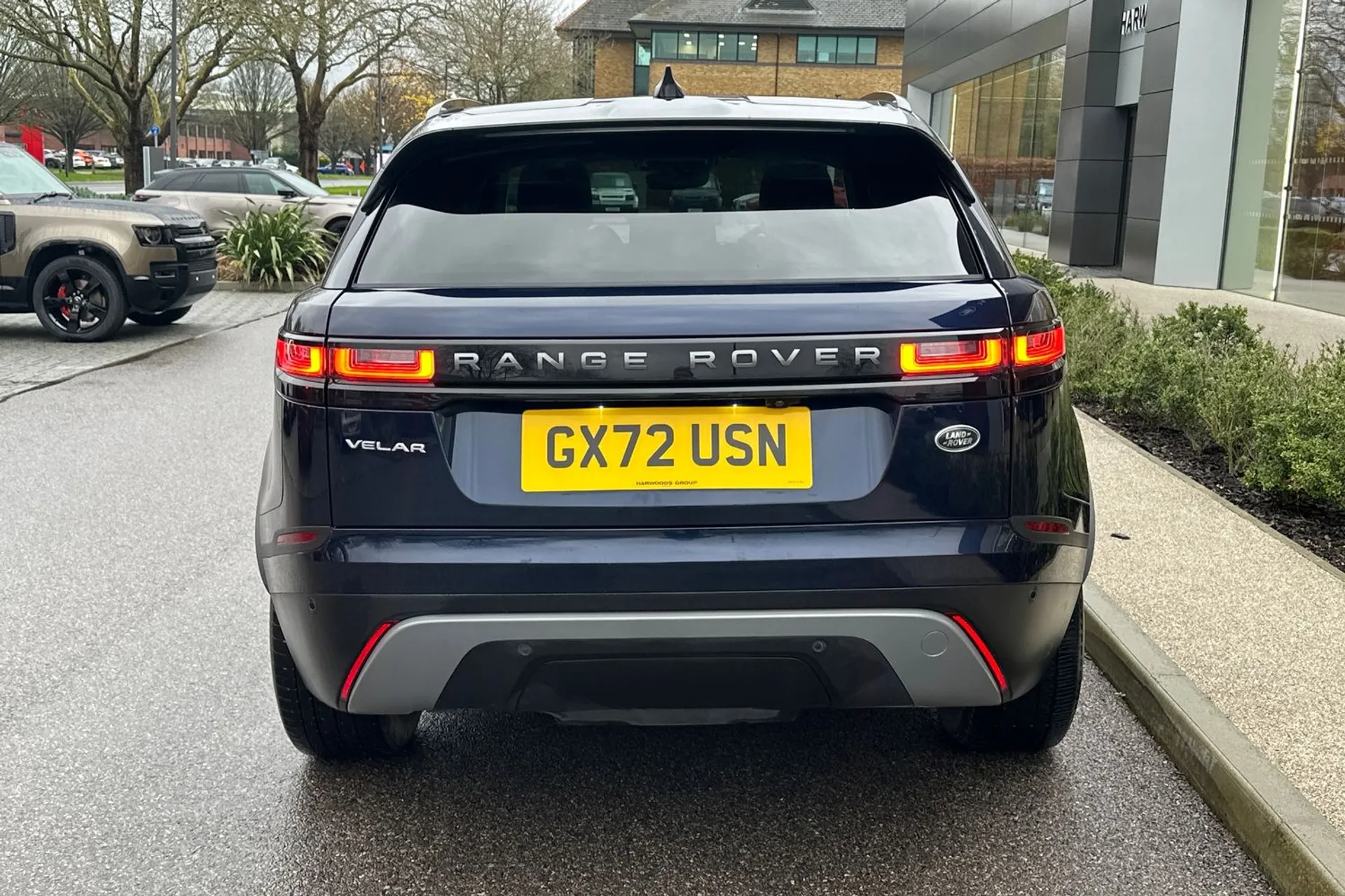 LAND ROVER RANGE ROVER VELAR thumbnail image number 13