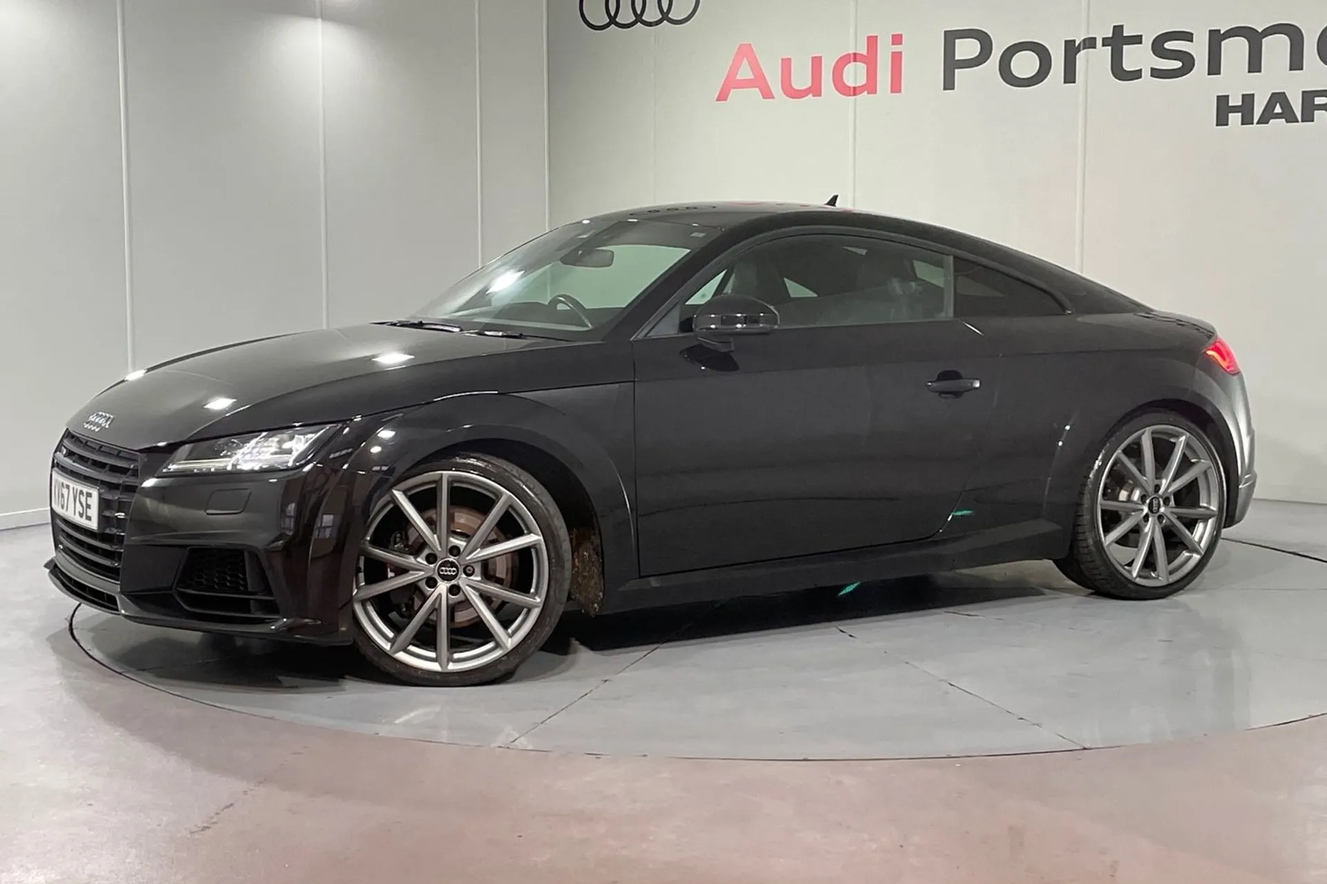 Audi TT thumbnail image number 5