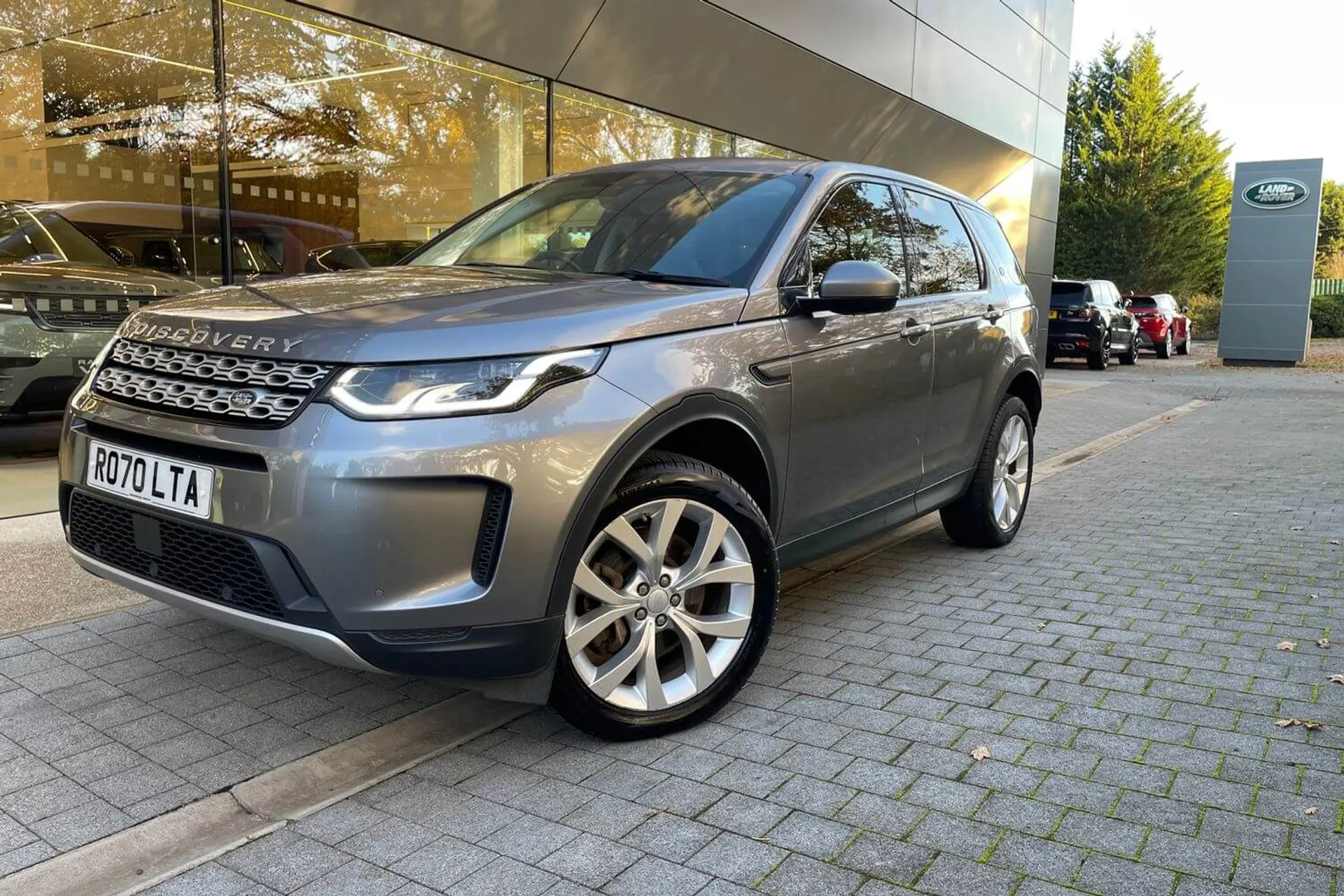 LAND ROVER DISCOVERY SPORT thumbnail image number 41