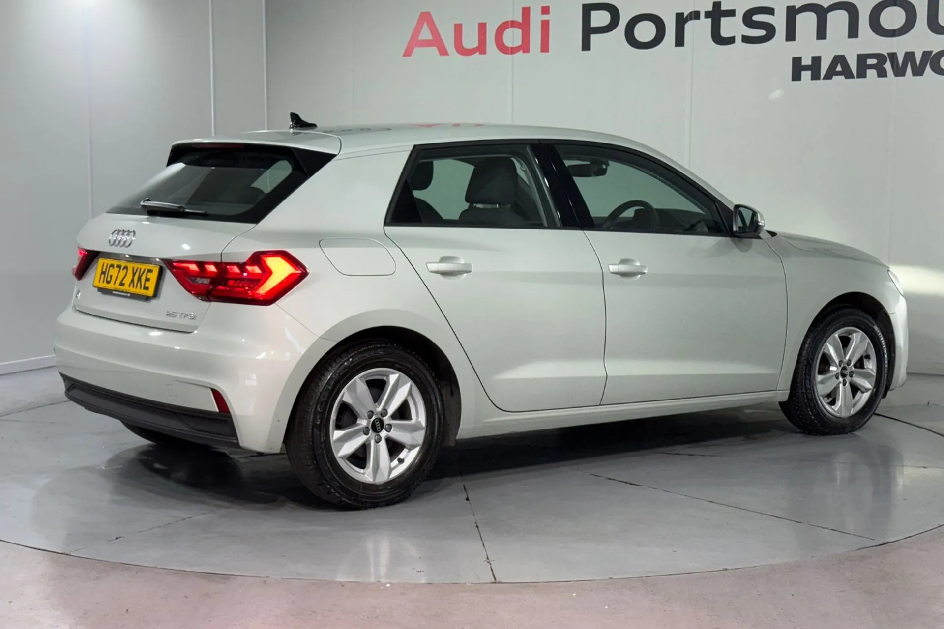 Audi A1 thumbnail image number 9
