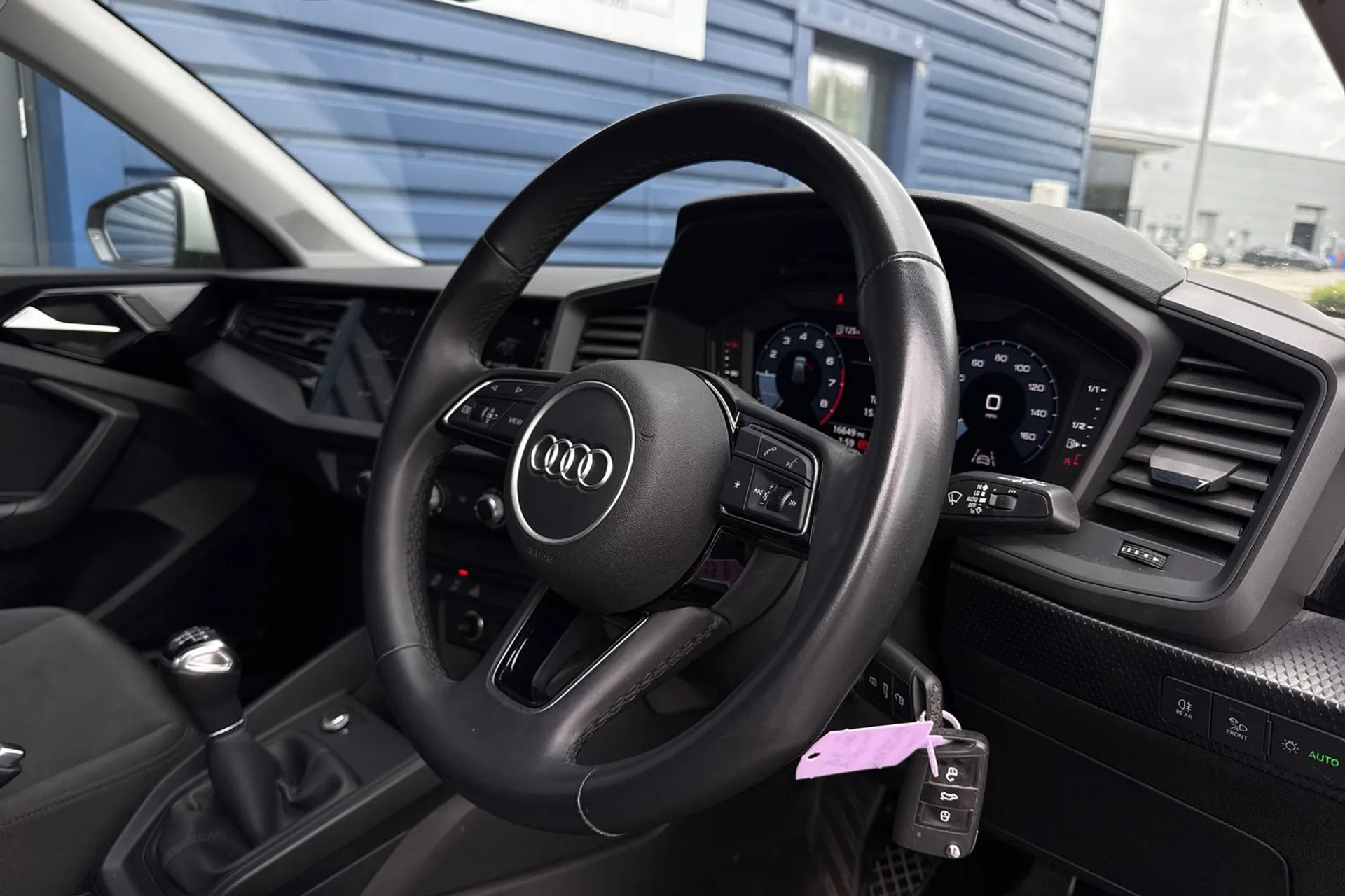 Audi A1 thumbnail image number 26