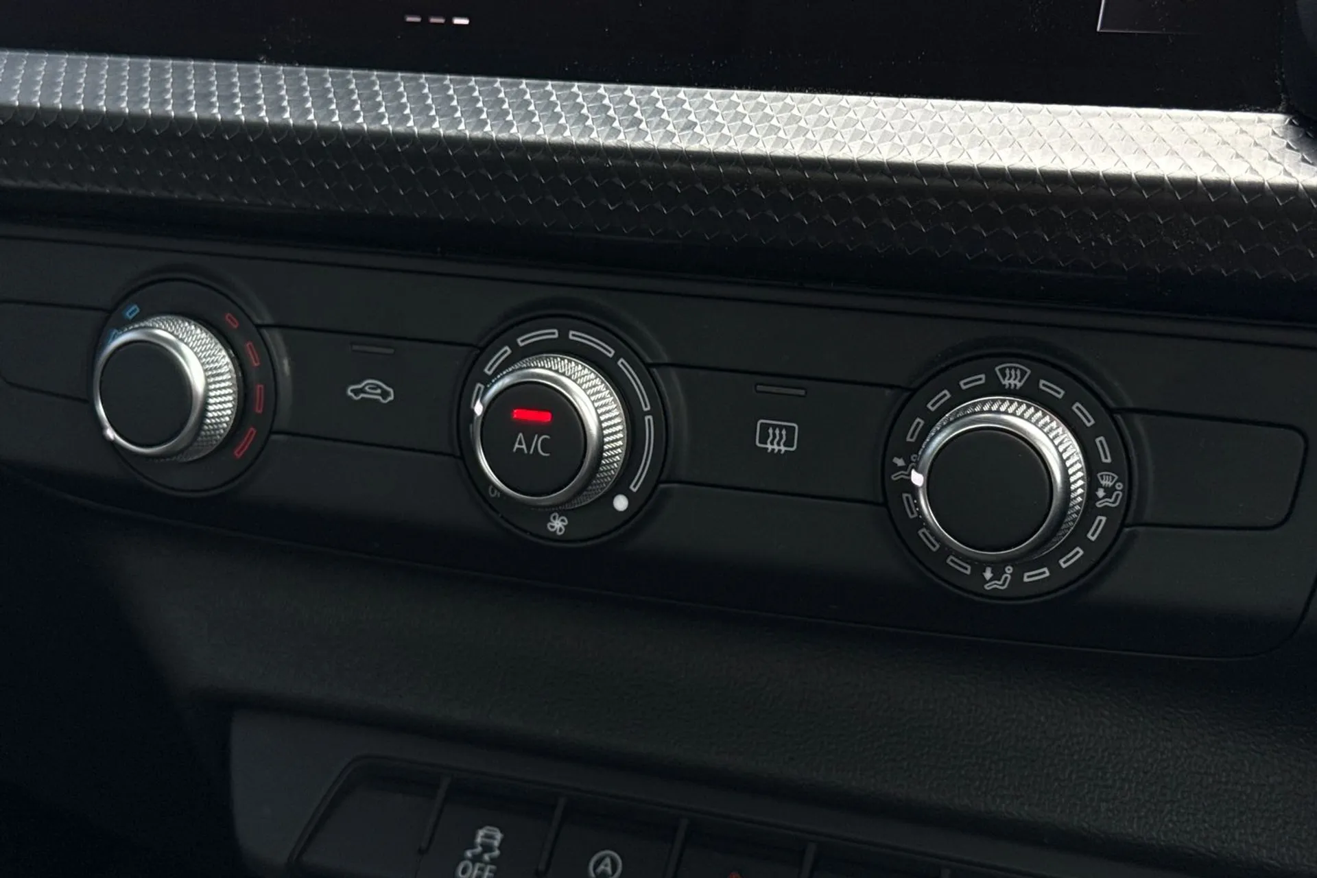 Audi A1 thumbnail image number 34