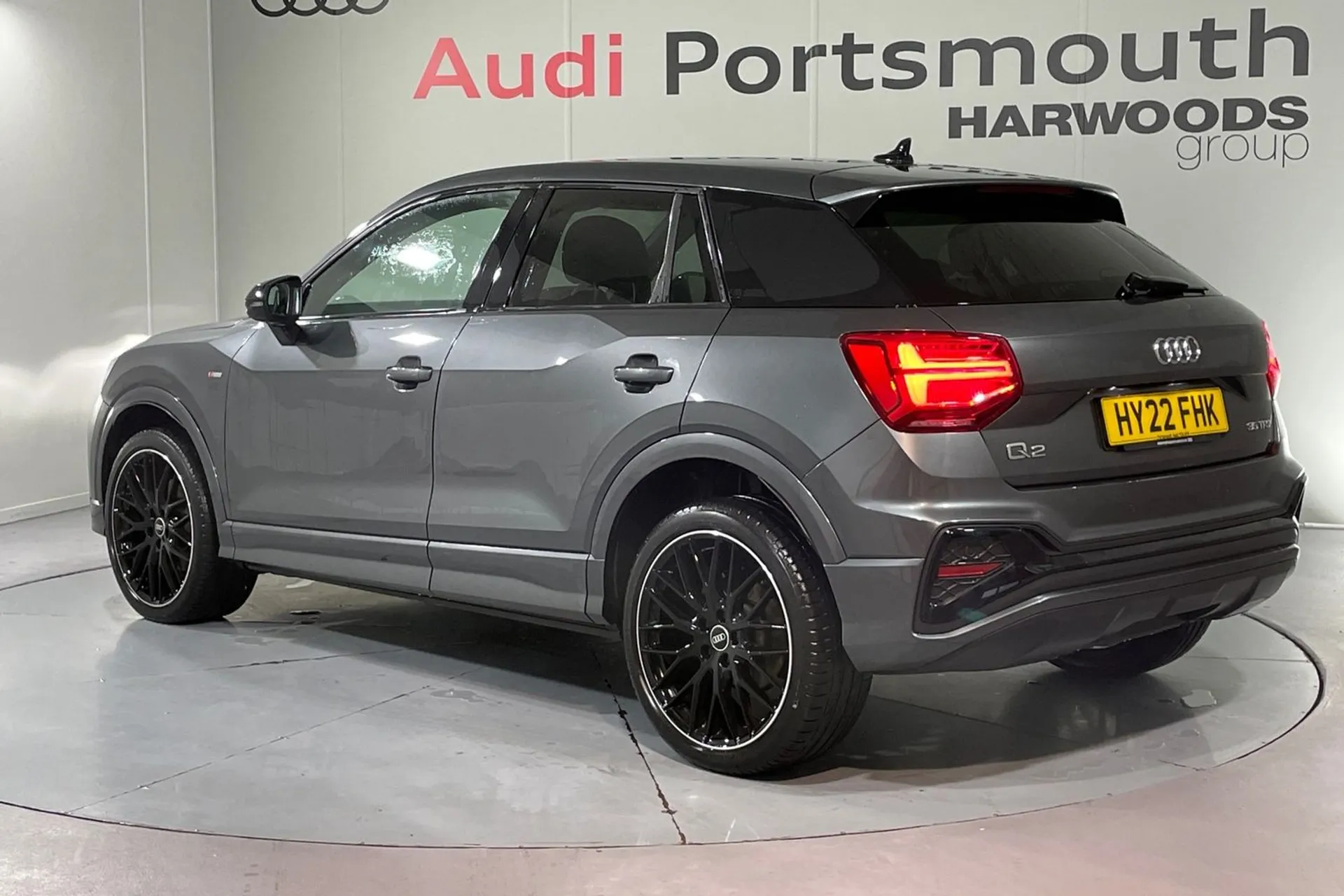 Audi Q2 thumbnail image number 9