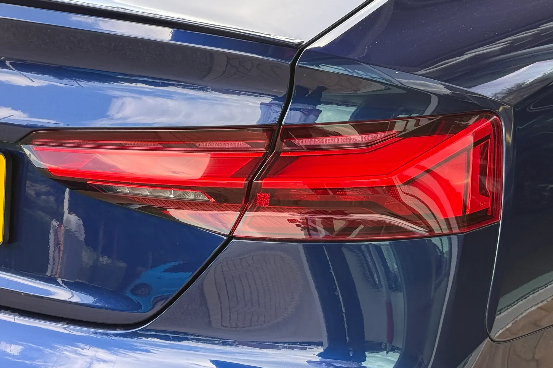 Audi A5 thumbnail image number 51