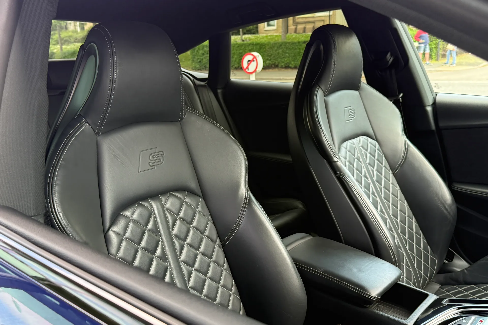 Audi A5 thumbnail image number 40