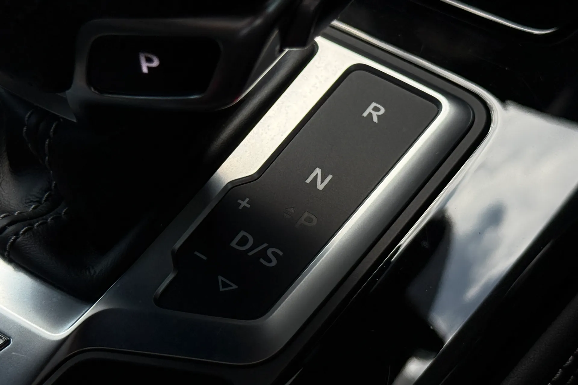 Audi A5 thumbnail image number 28