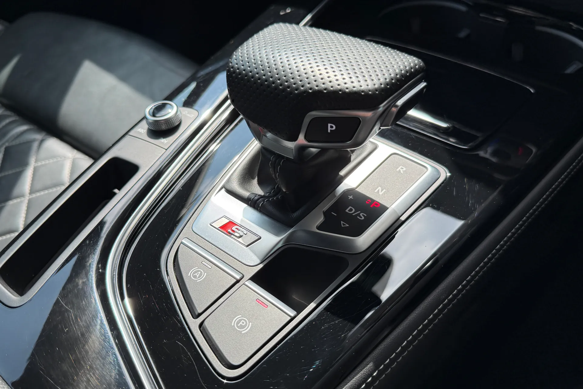 Audi A5 thumbnail image number 24