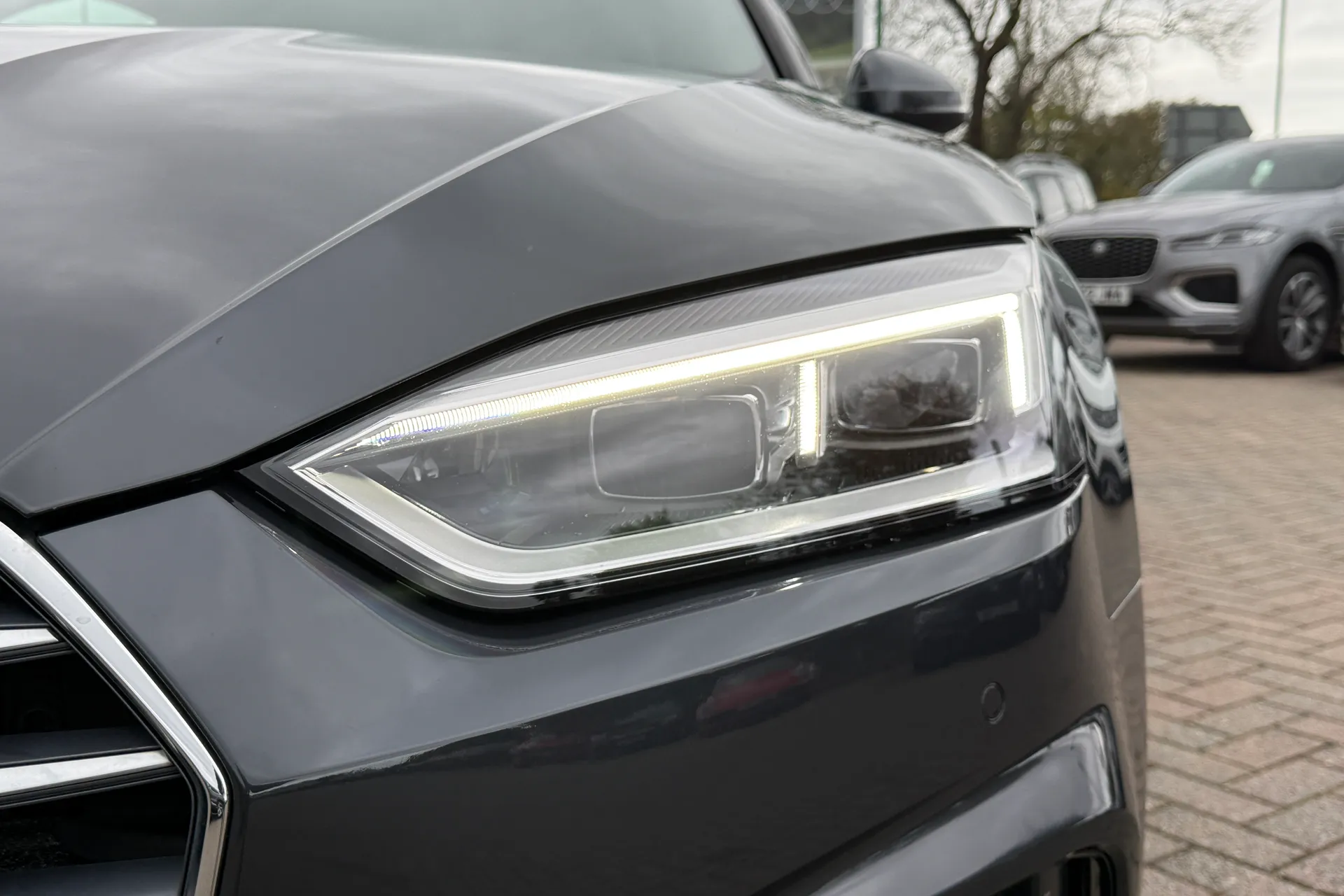 Audi A5 thumbnail image number 52