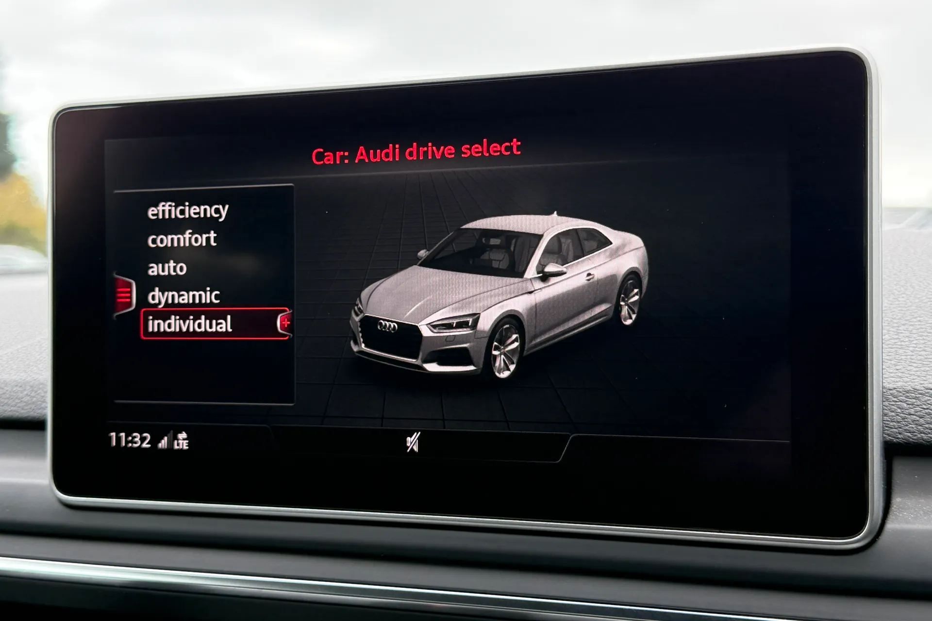 Audi A5 thumbnail image number 9