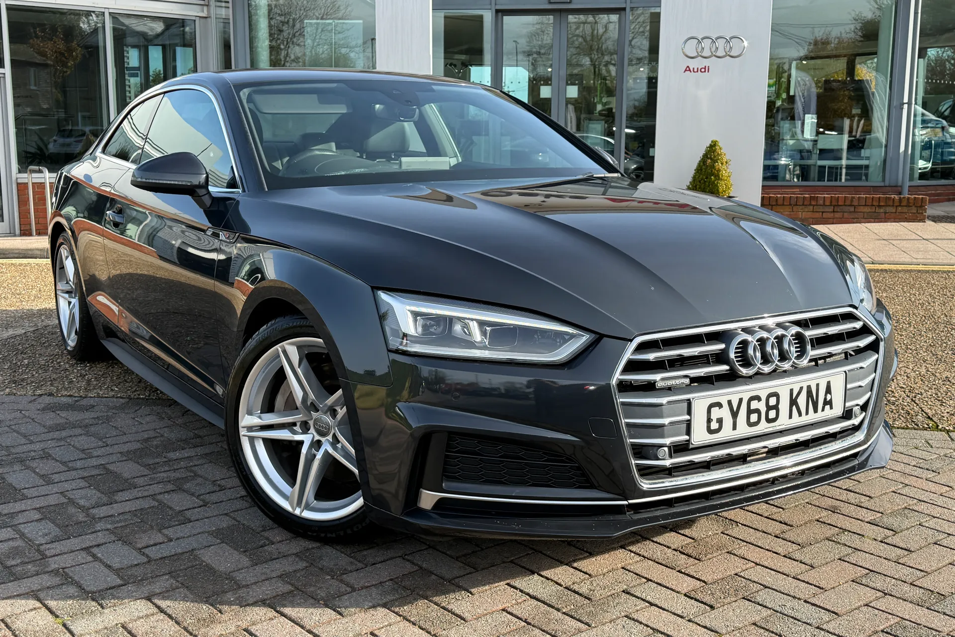 Audi A5 thumbnail image number 23
