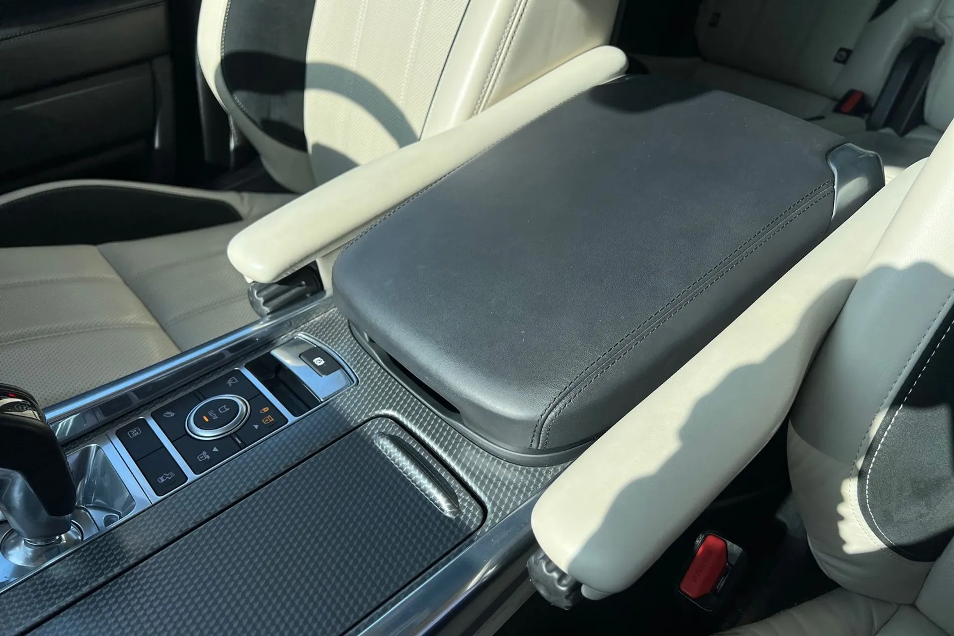 LAND ROVER RANGE ROVER SPORT thumbnail image number 53