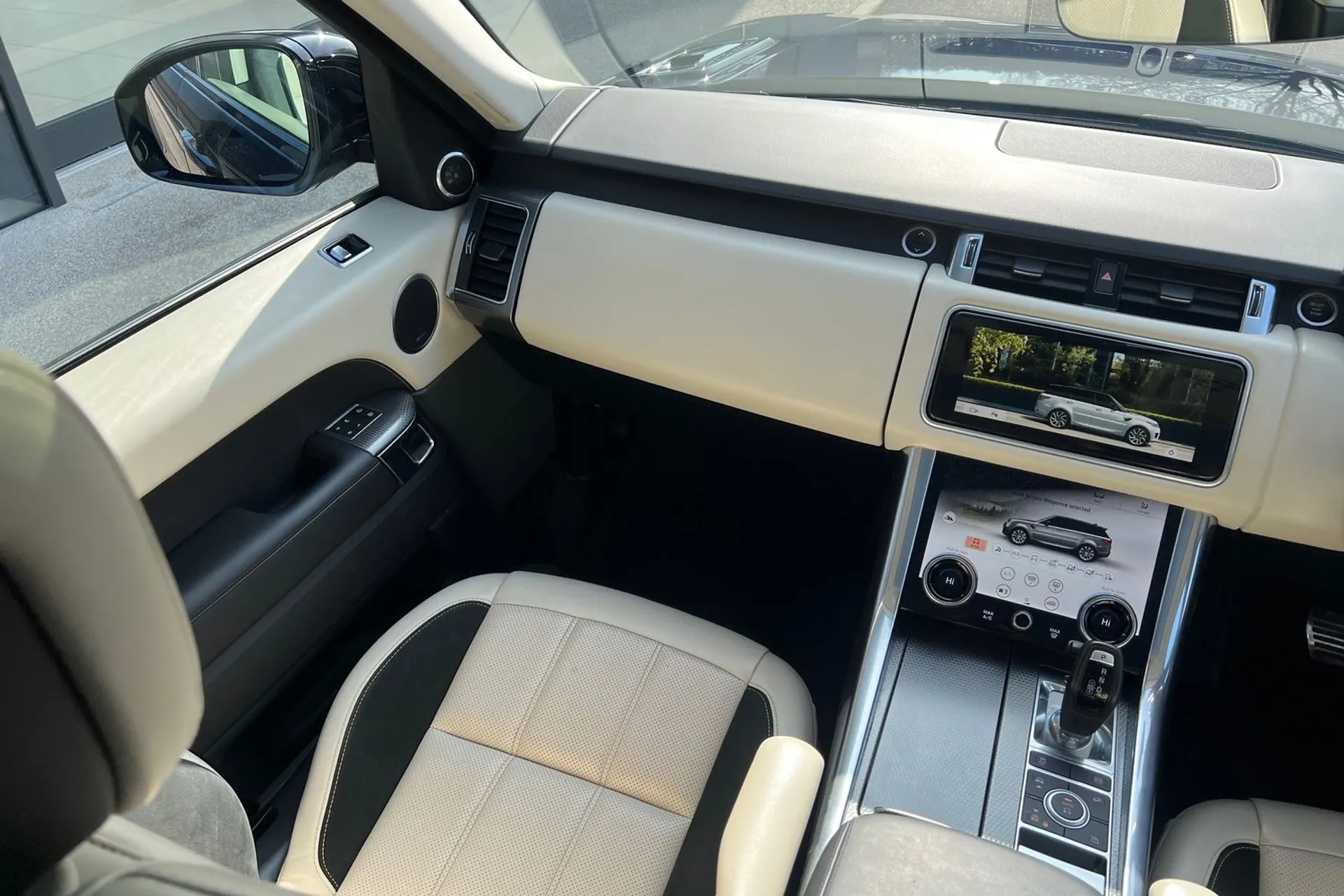 LAND ROVER RANGE ROVER SPORT thumbnail image number 22