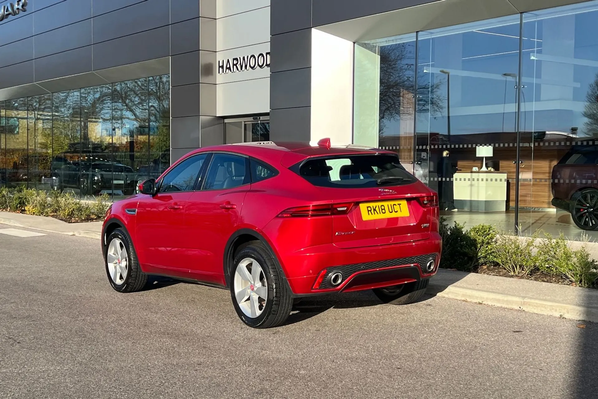 Jaguar E-PACE thumbnail image number 12