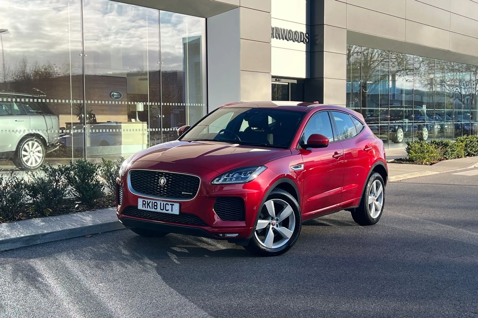 Jaguar E-PACE thumbnail image number 13