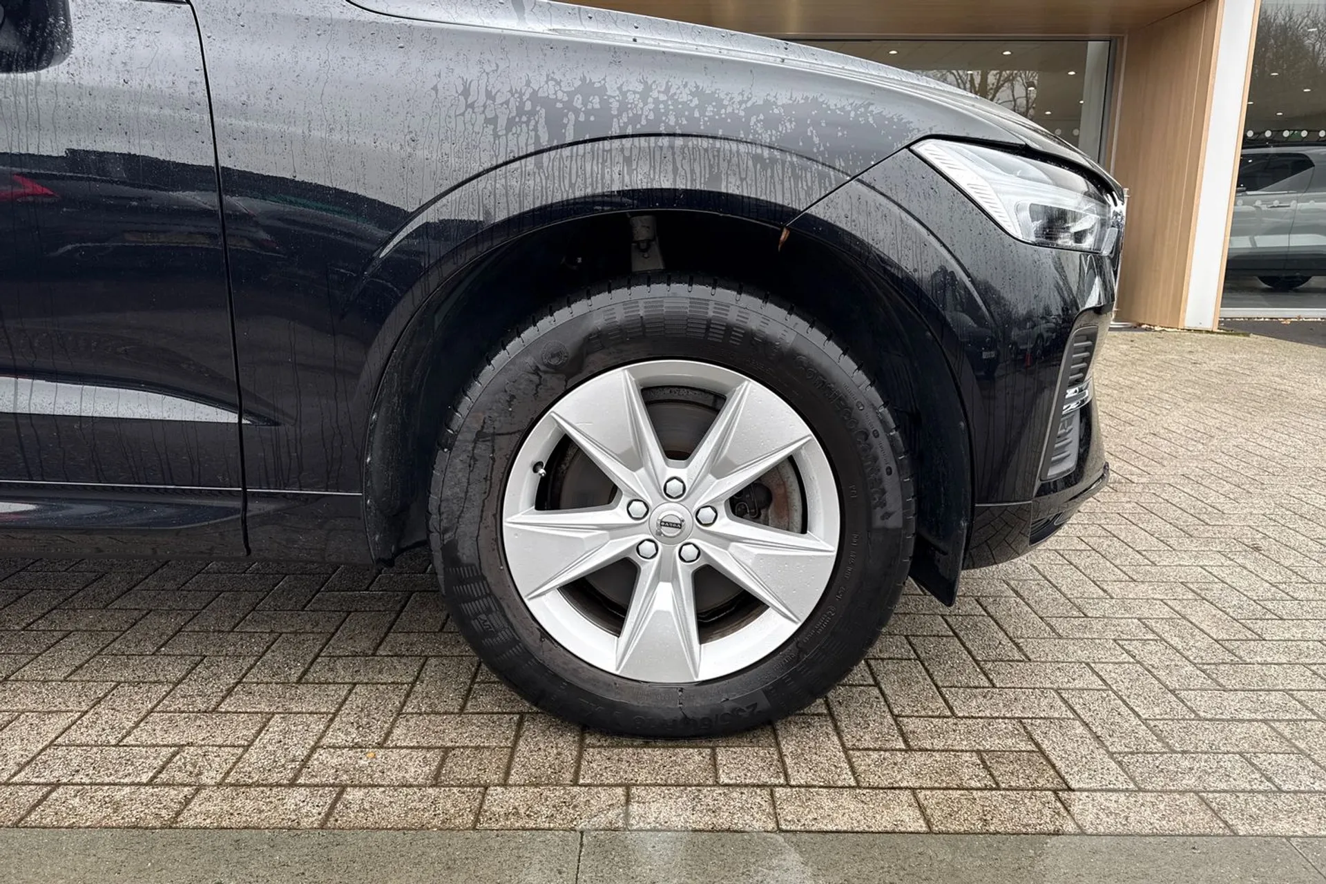 Volvo XC60 thumbnail image number 14