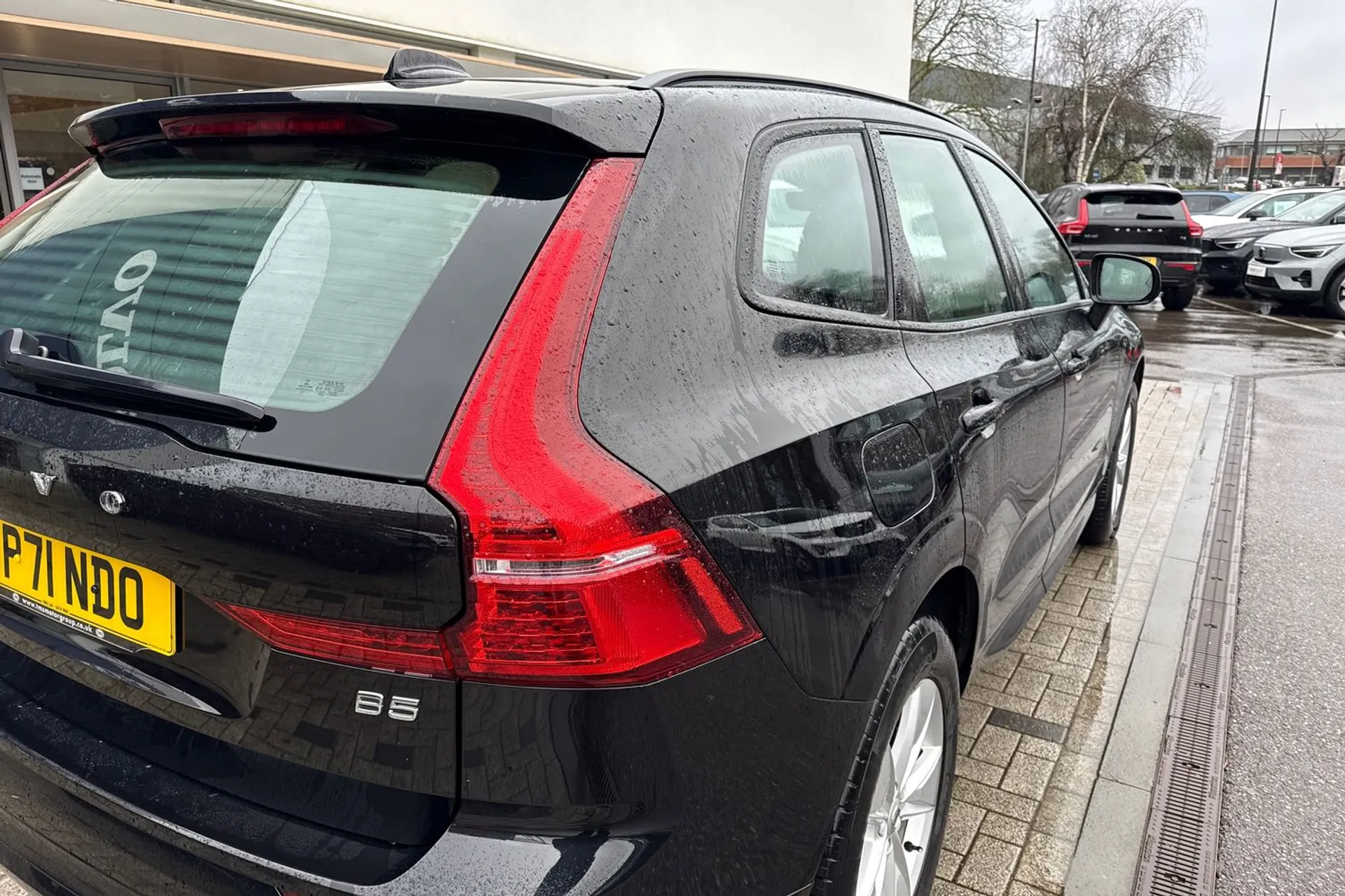 Volvo XC60 thumbnail image number 15