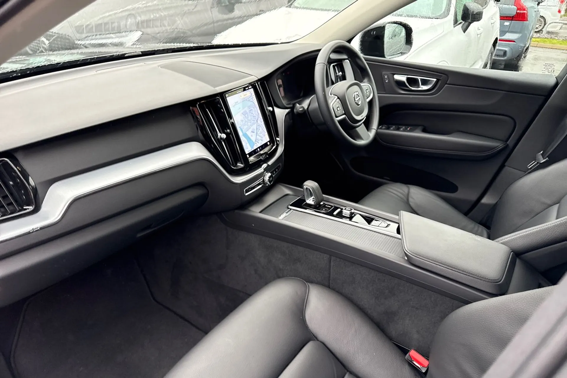 Volvo XC60 thumbnail image number 27