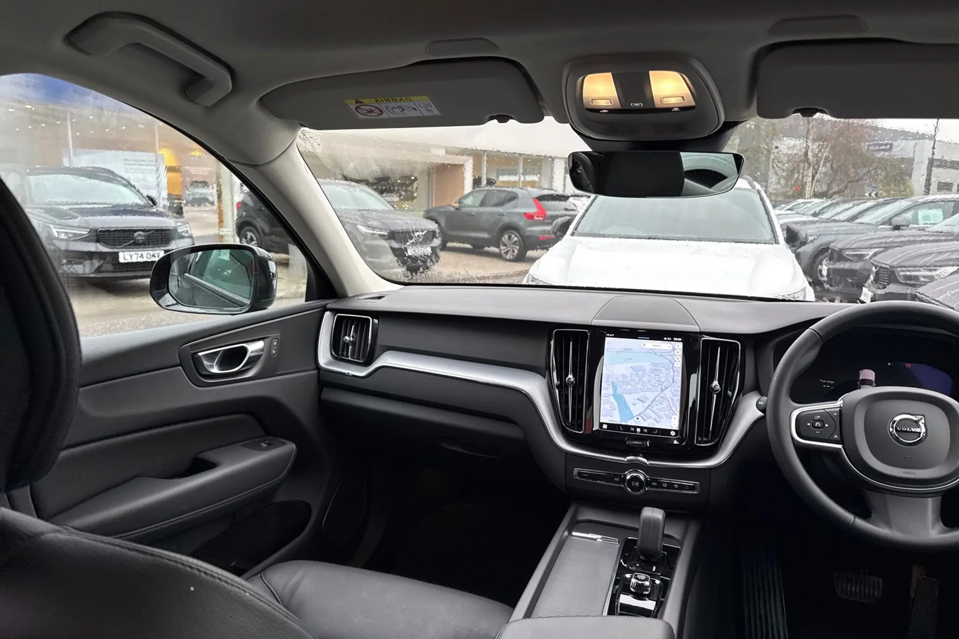 Volvo XC60 thumbnail image number 32