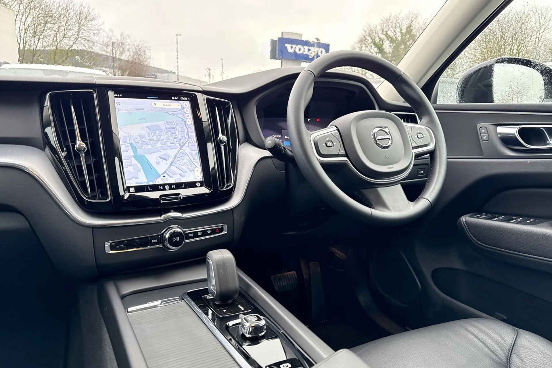 Volvo XC60 thumbnail image number 35