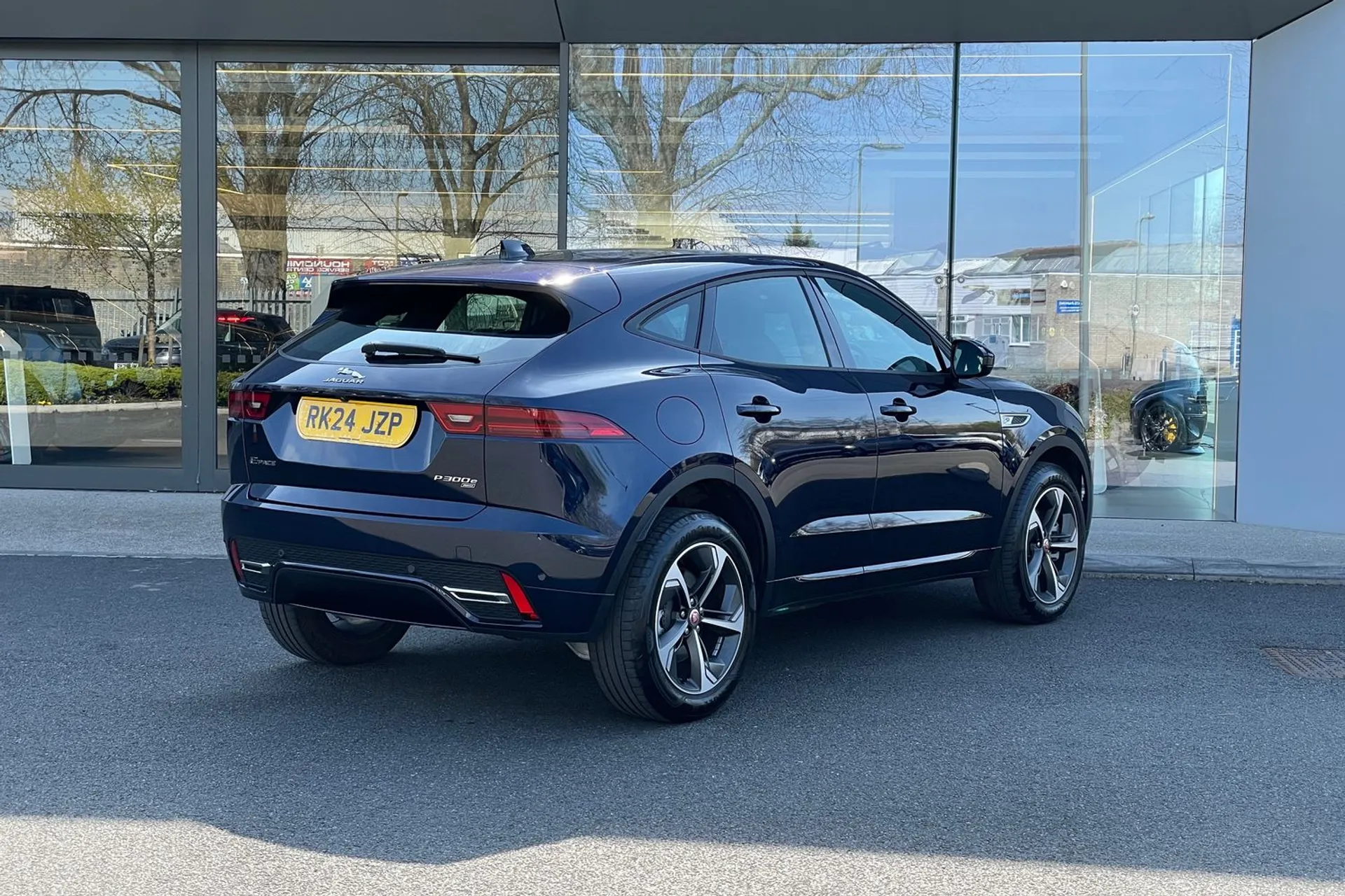 Jaguar E-PACE thumbnail image number 7