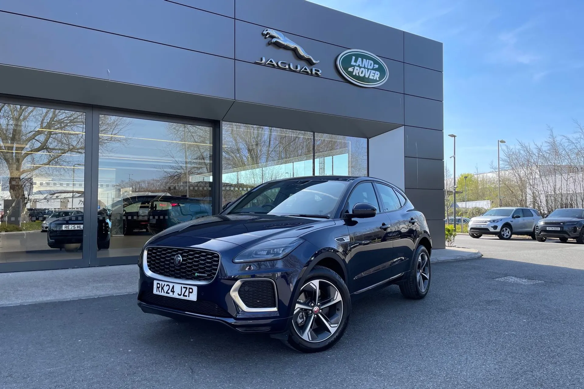 Jaguar E-PACE thumbnail image number 27