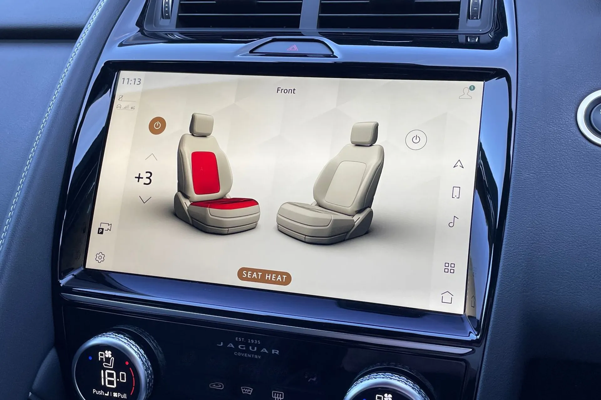 Jaguar E-PACE thumbnail image number 17