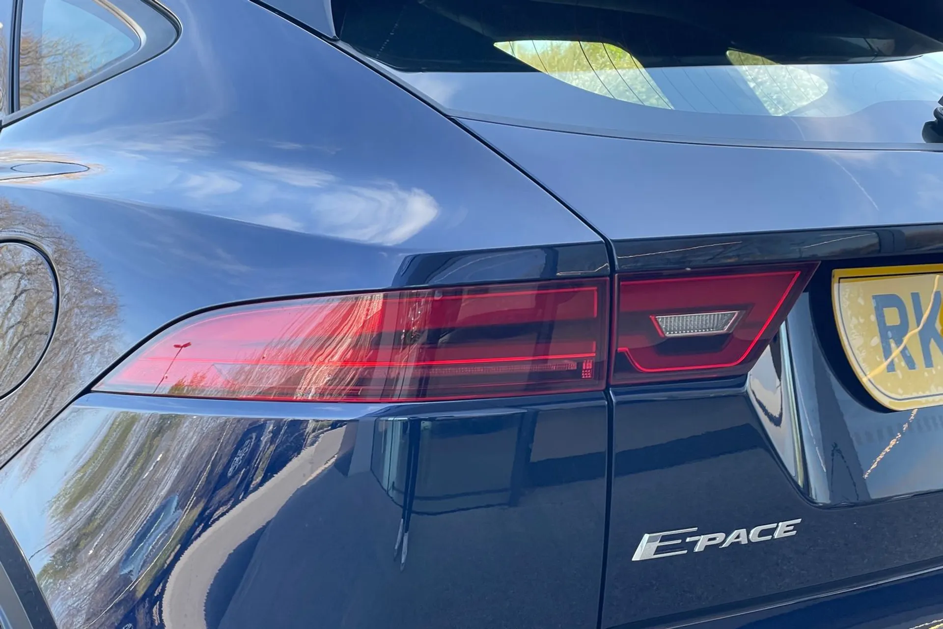 Jaguar E-PACE thumbnail image number 59