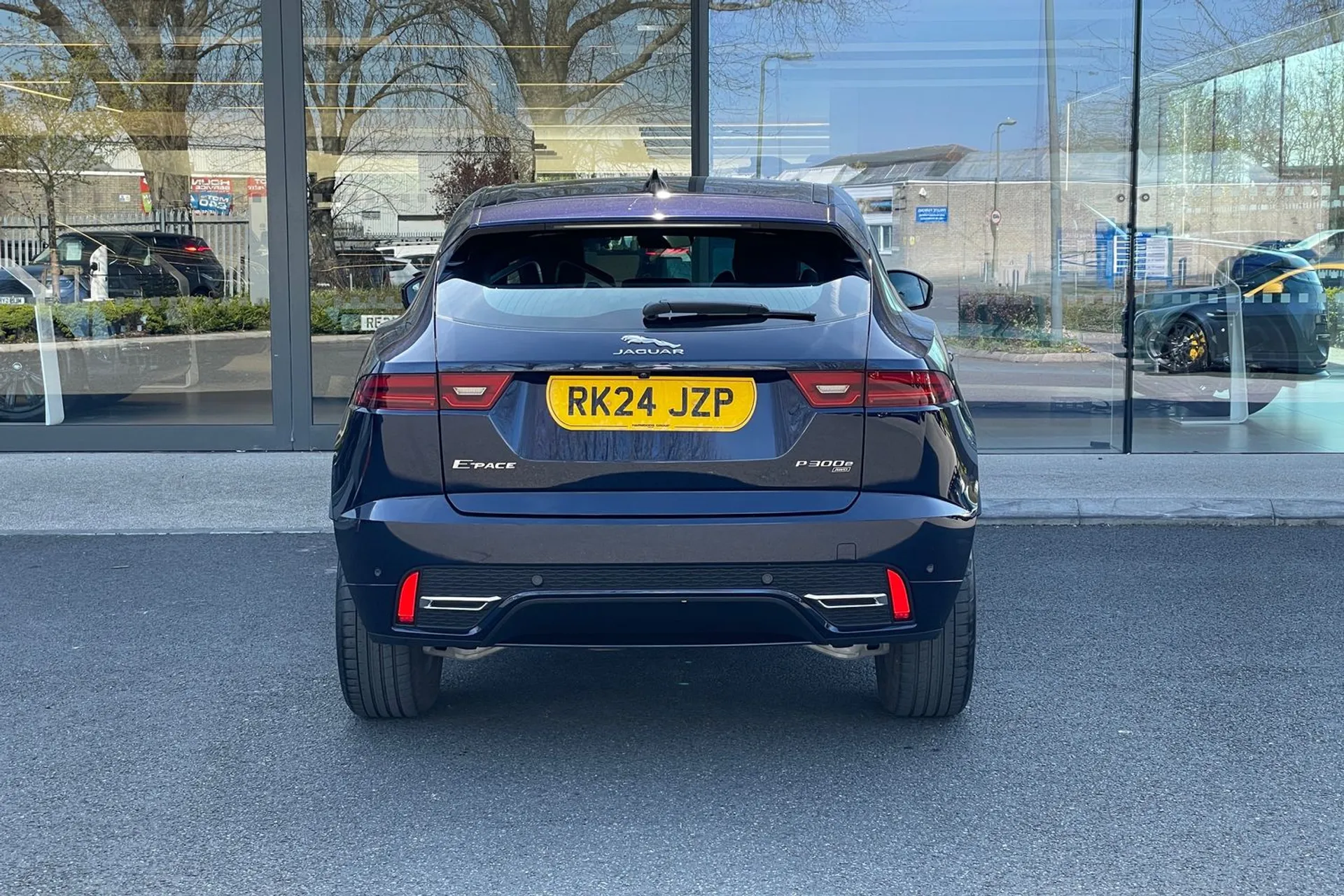 Jaguar E-PACE thumbnail image number 8