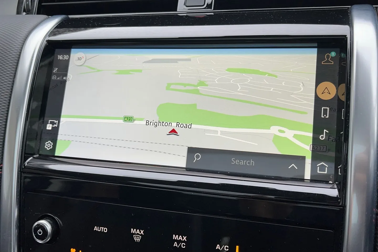 Used 2023 LAND ROVER DISCOVERY SPORT Urban Edition GY23XOG Harwoods