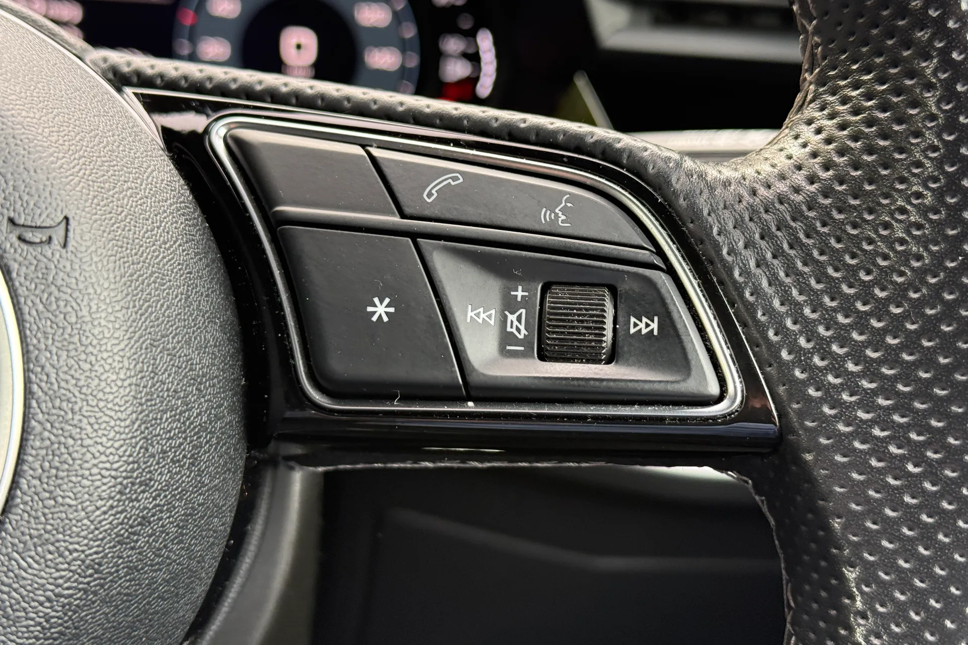 Audi A3 thumbnail image number 13