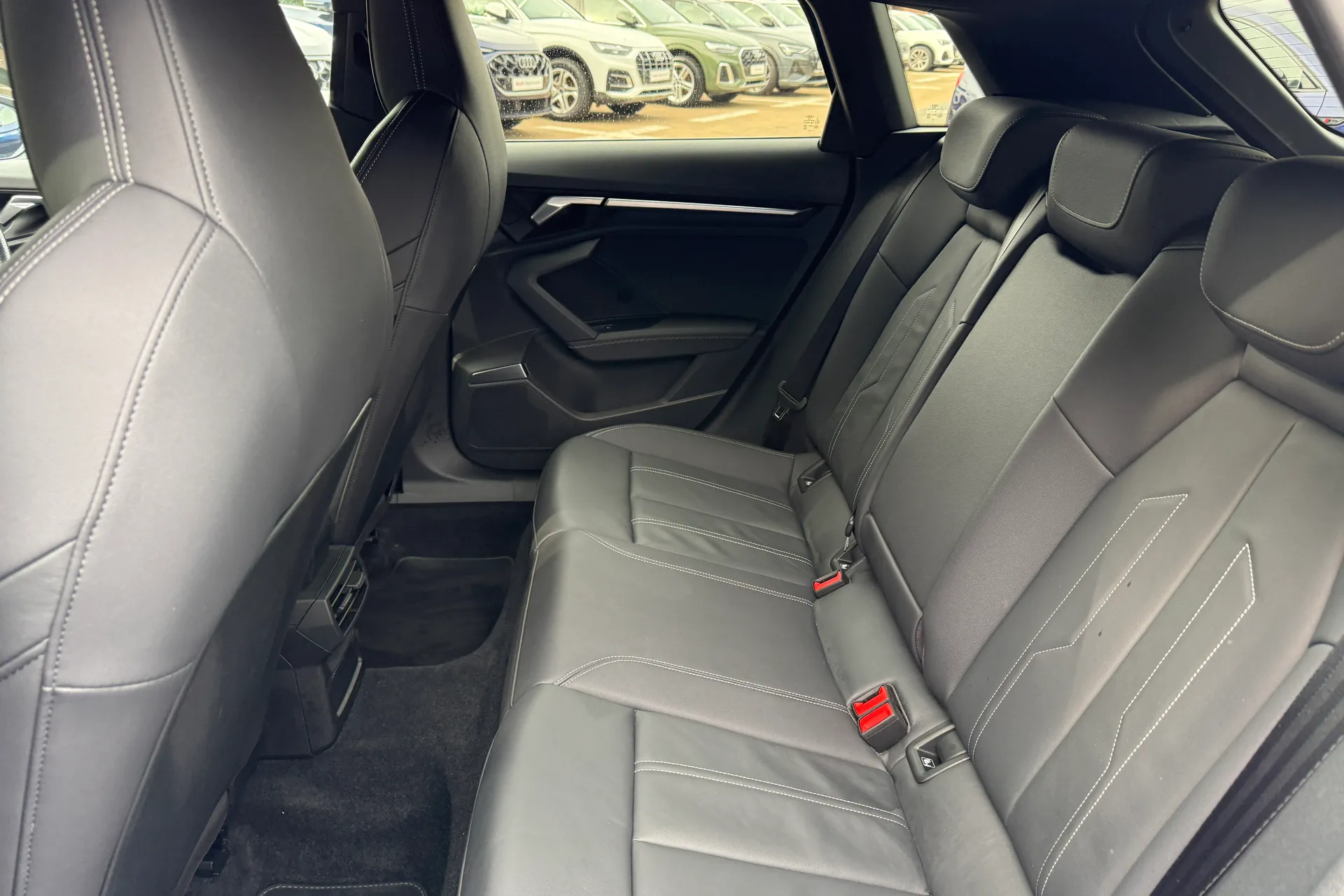 Audi A3 thumbnail image number 44