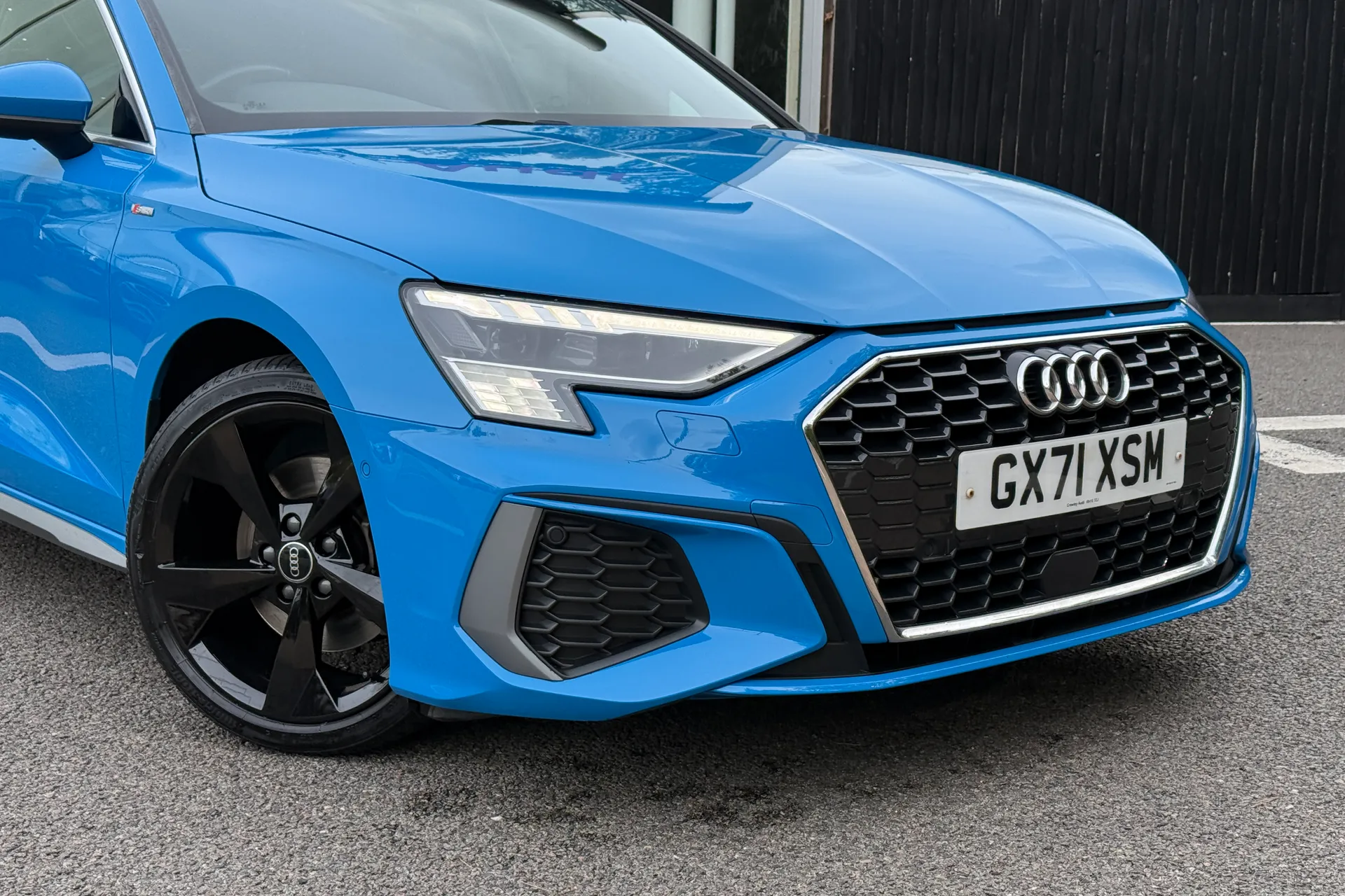 Audi A3 thumbnail image number 2