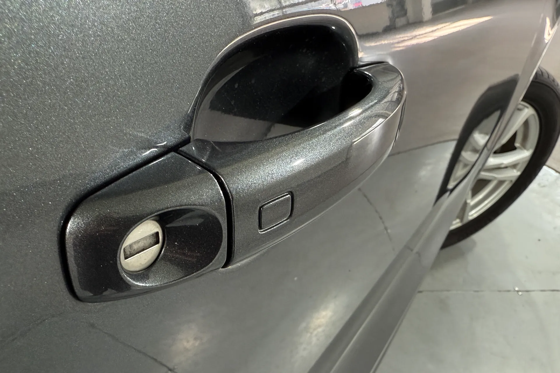 Audi Q3 thumbnail image number 13