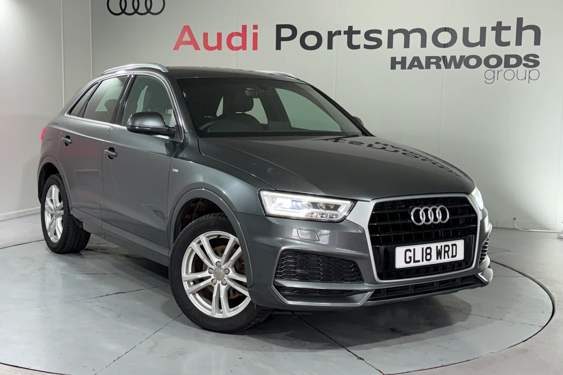 Audi Q3 focused image