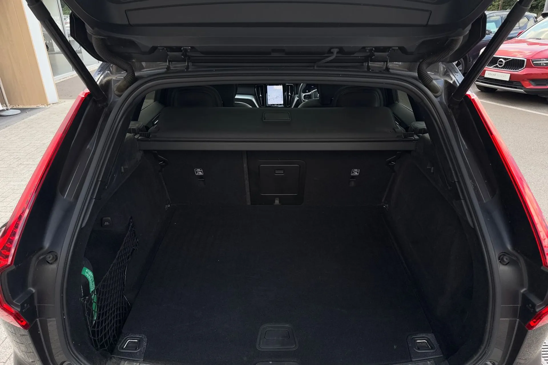 Volvo XC60 thumbnail image number 19