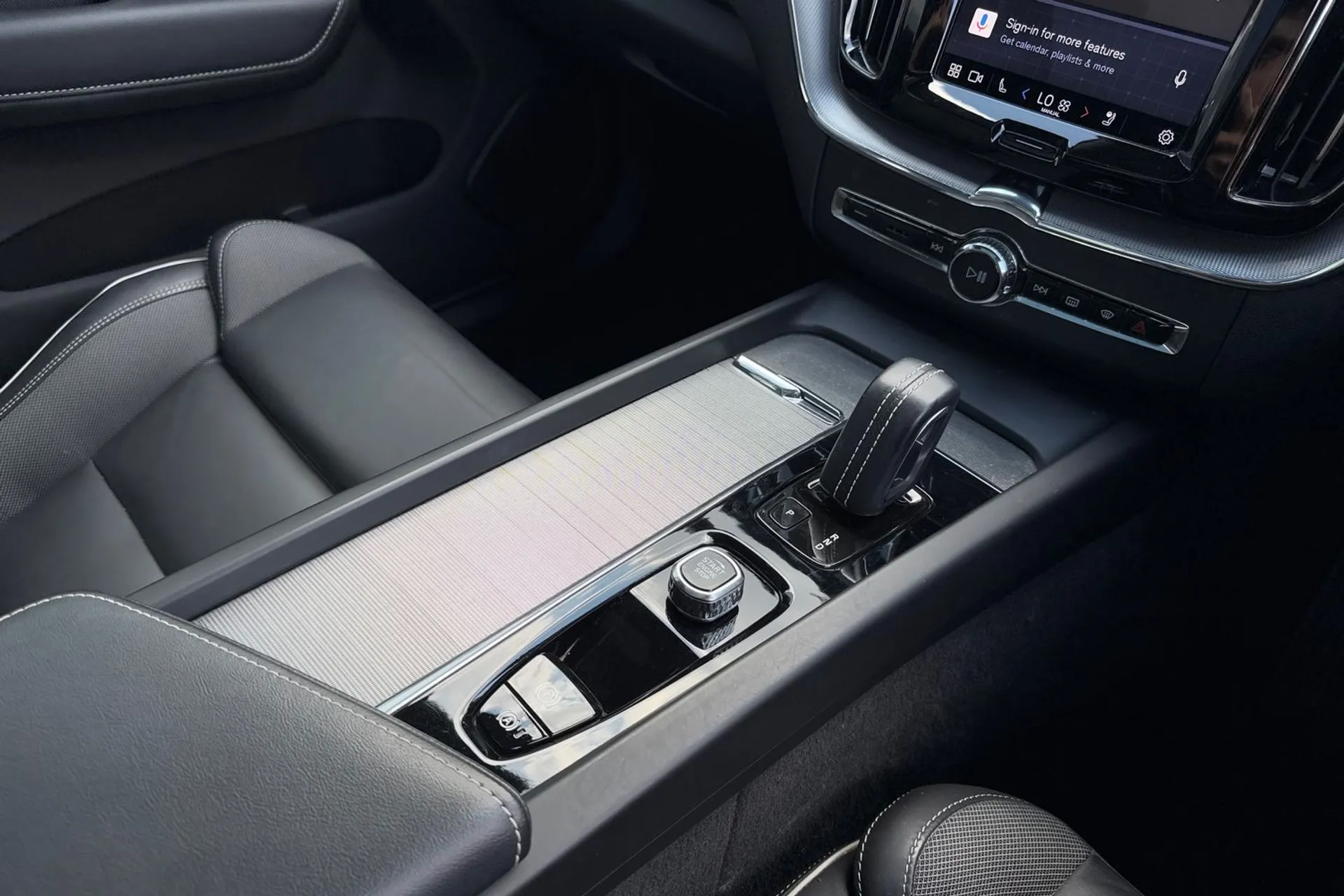 Volvo XC60 thumbnail image number 42