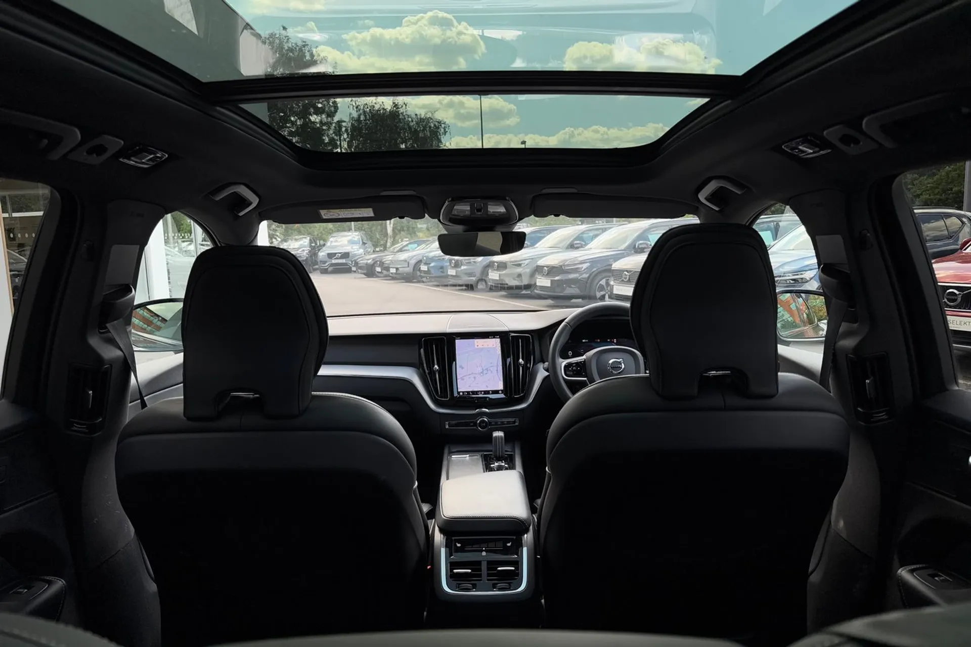 Volvo XC60 thumbnail image number 21