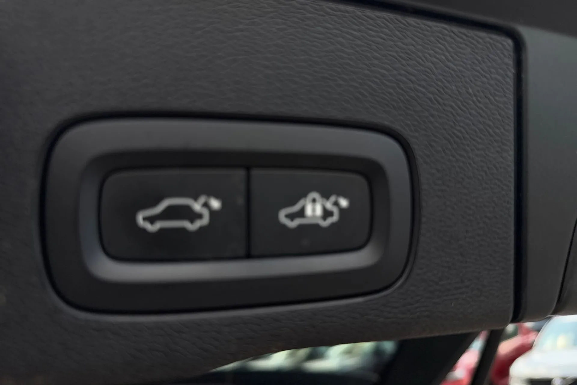 Volvo XC60 thumbnail image number 20