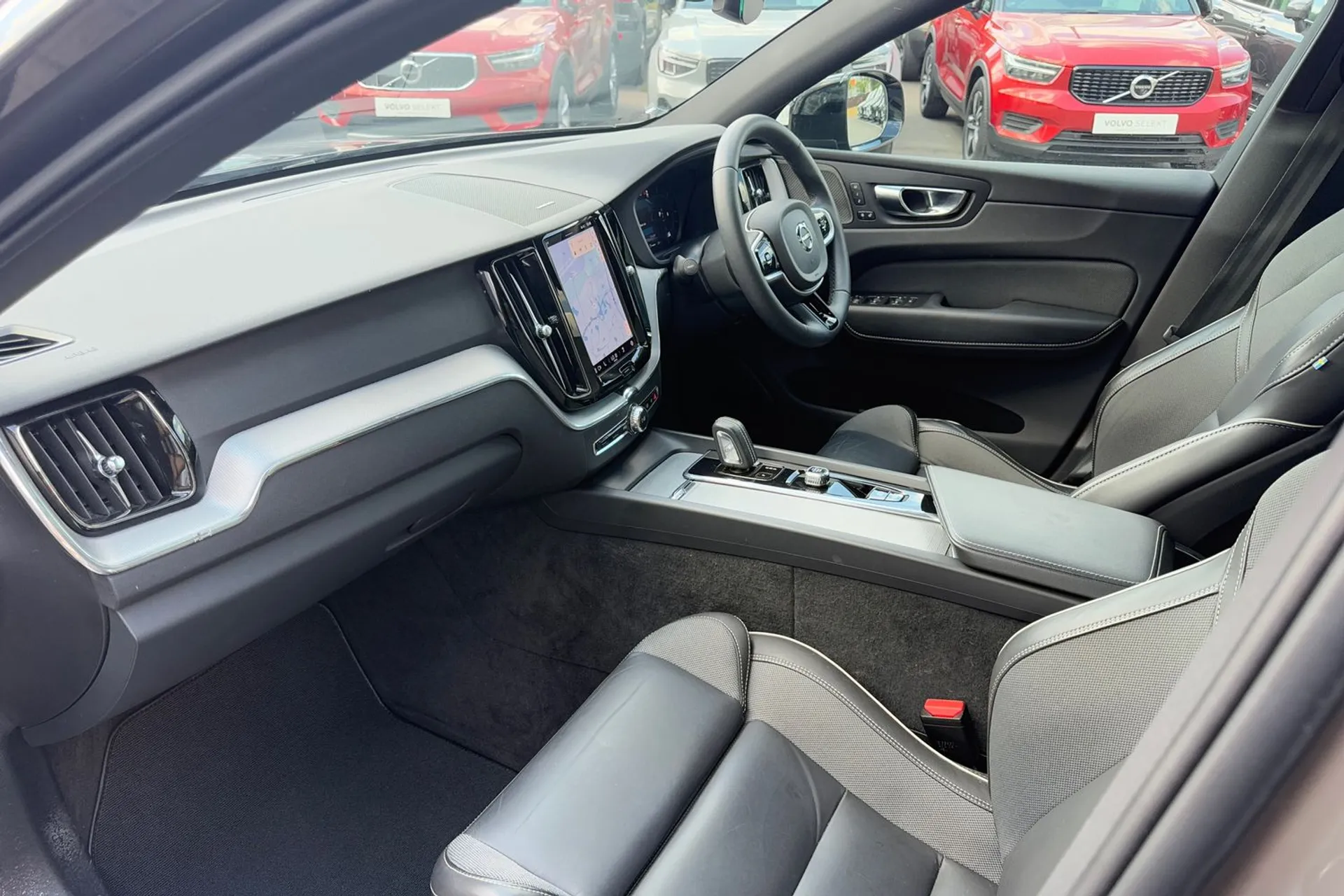 Volvo XC60 thumbnail image number 26