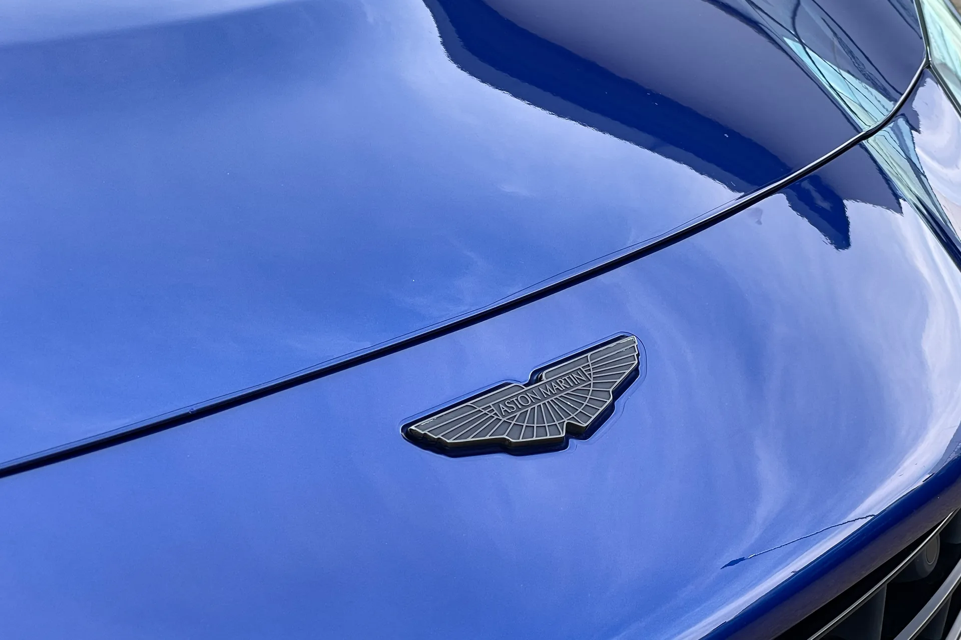 Aston Martin Vantage thumbnail image number 7