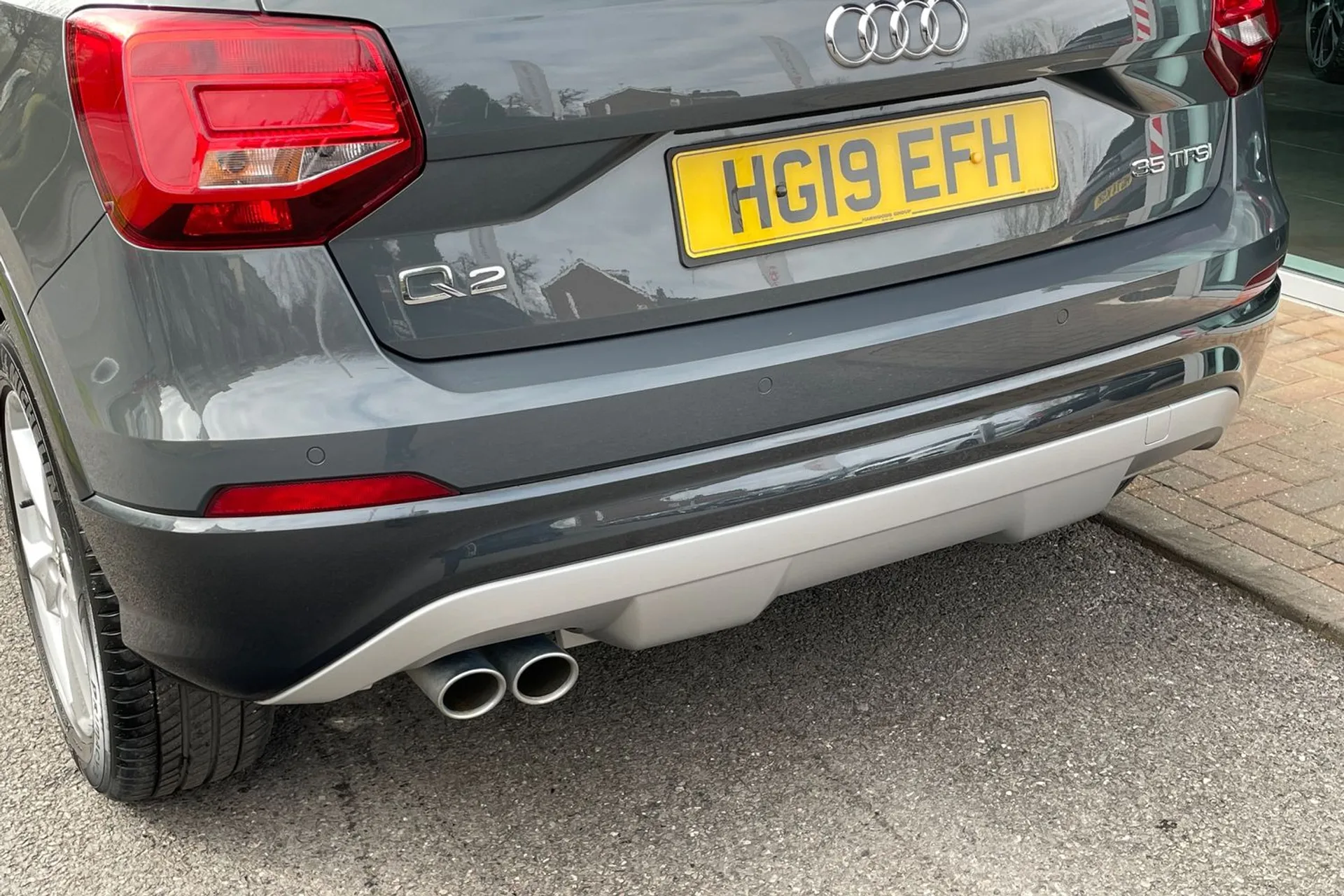 Audi Q2 thumbnail image number 16