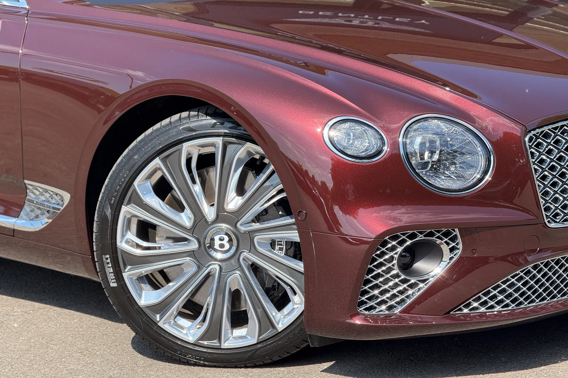 Bentley CONTINENTAL GTC thumbnail image number 3